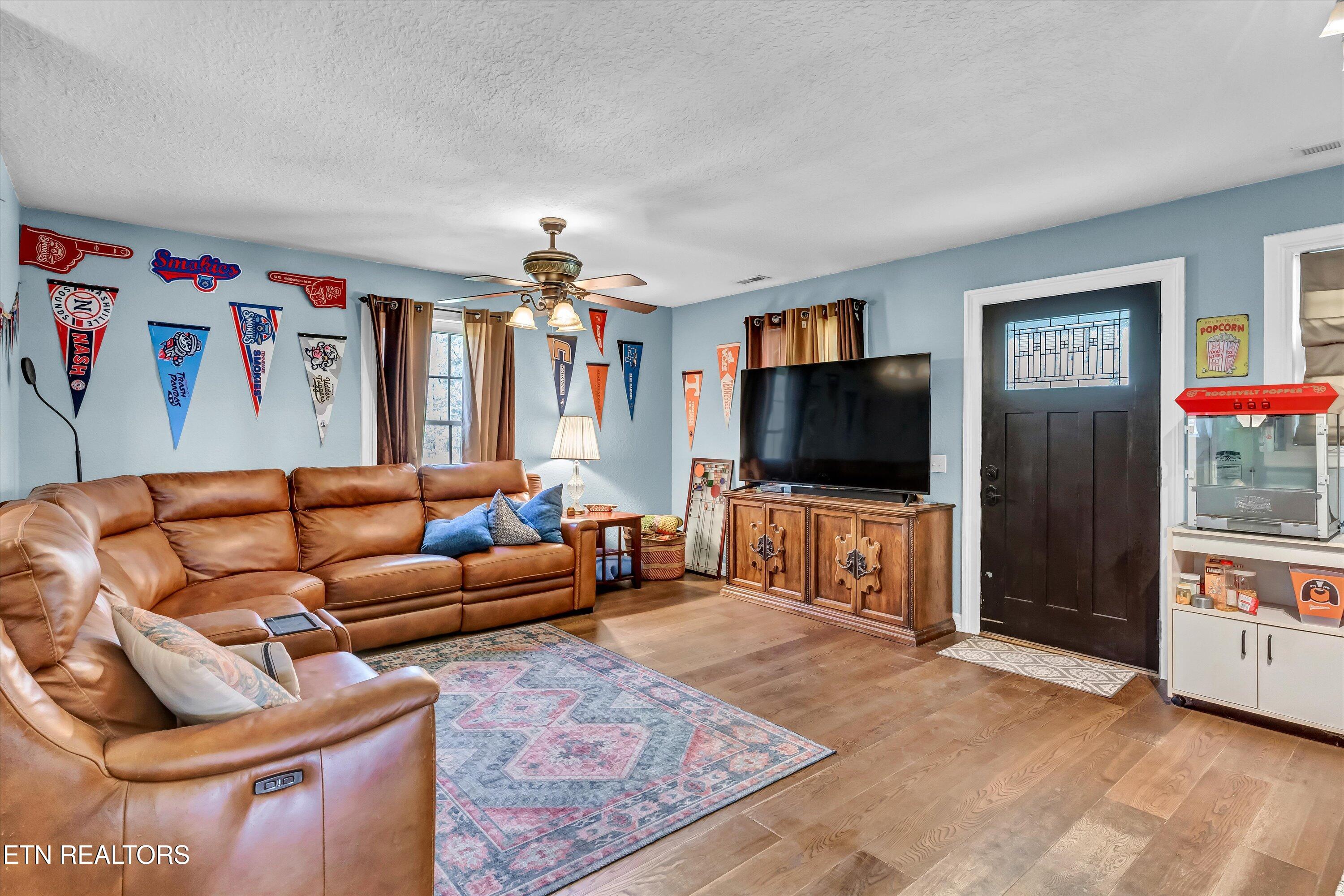176 Old Collins Road Deer Lodge TN 37726