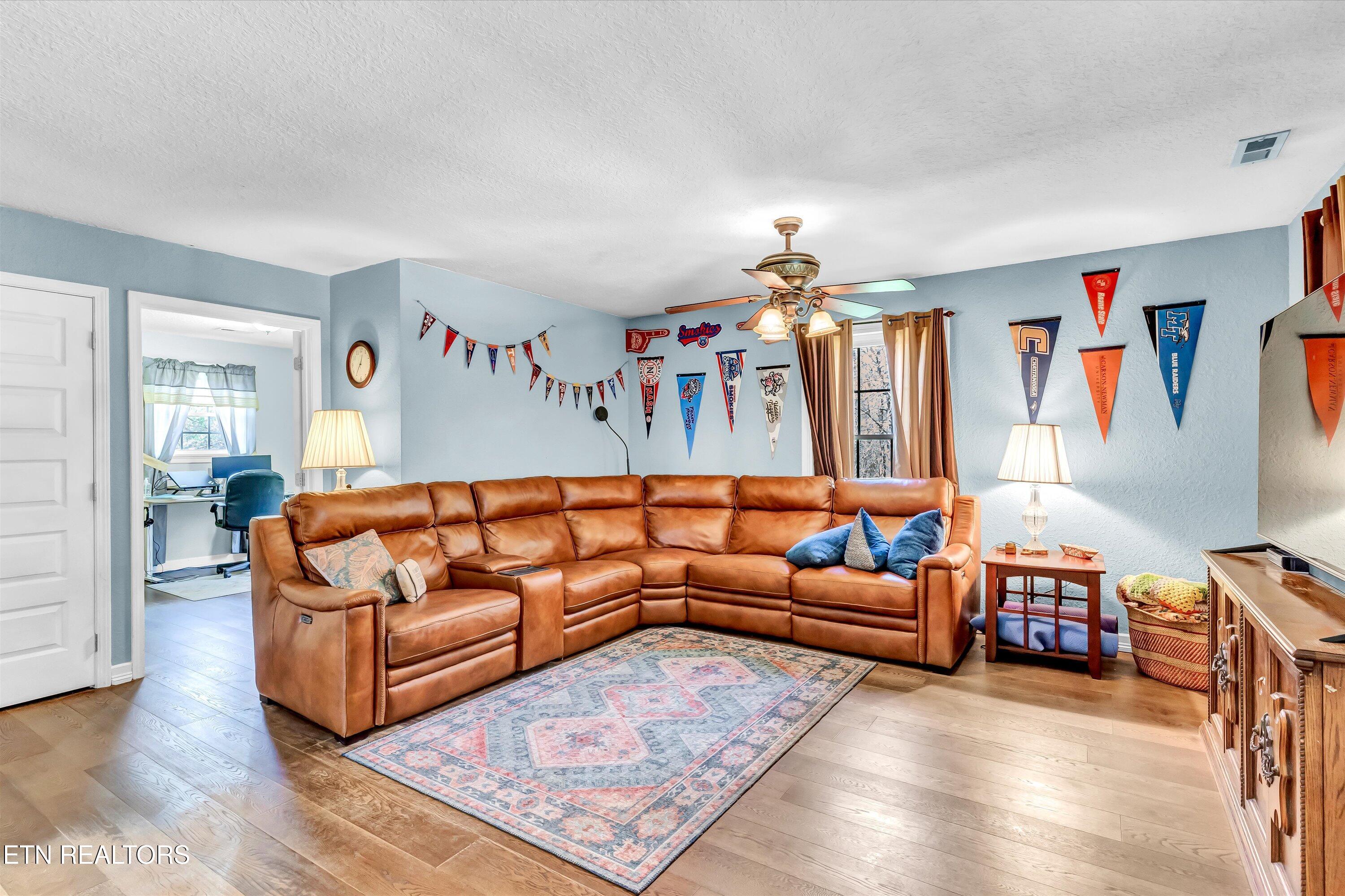 176 Old Collins Road Deer Lodge TN 37726