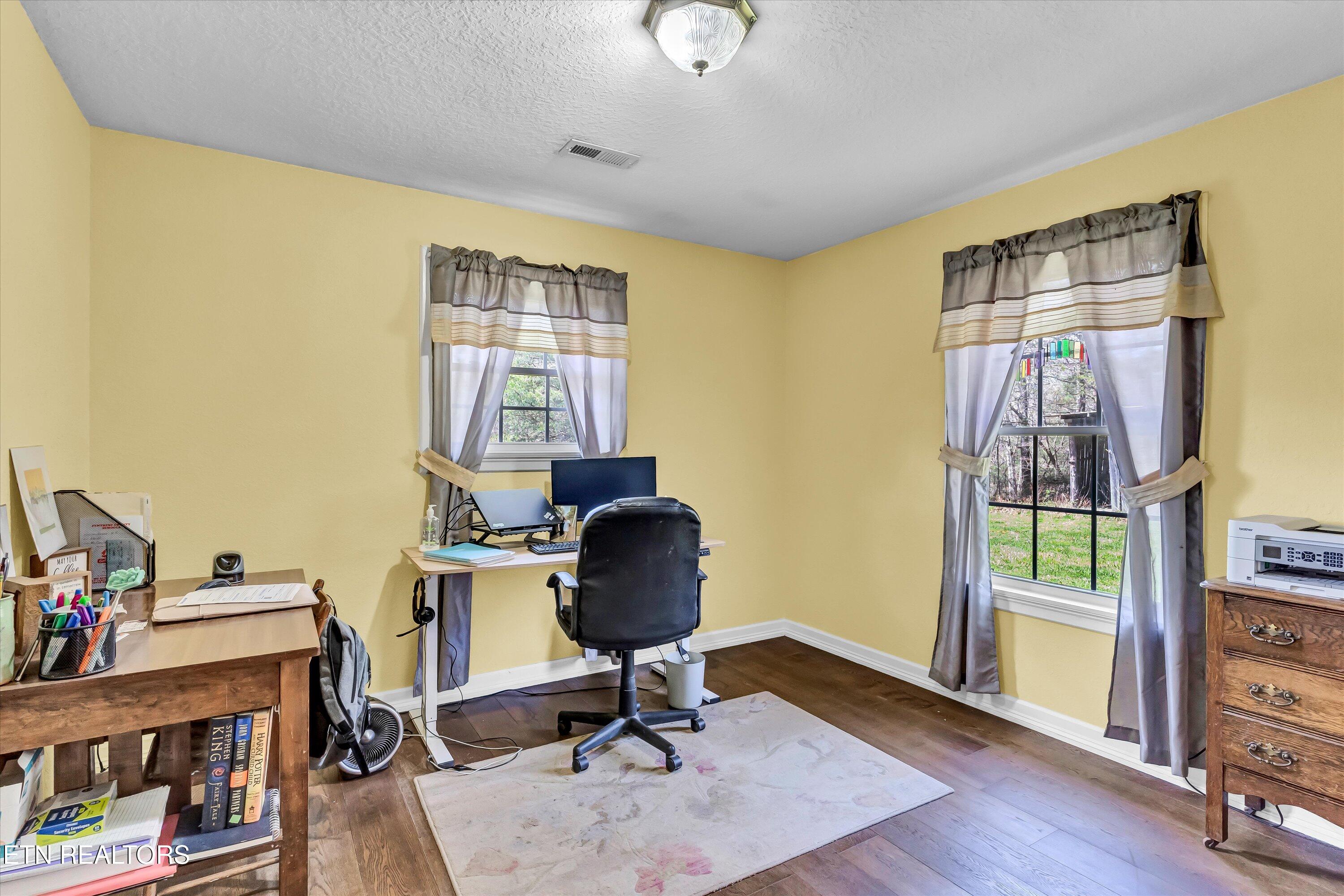 176 Old Collins Road Deer Lodge TN 37726