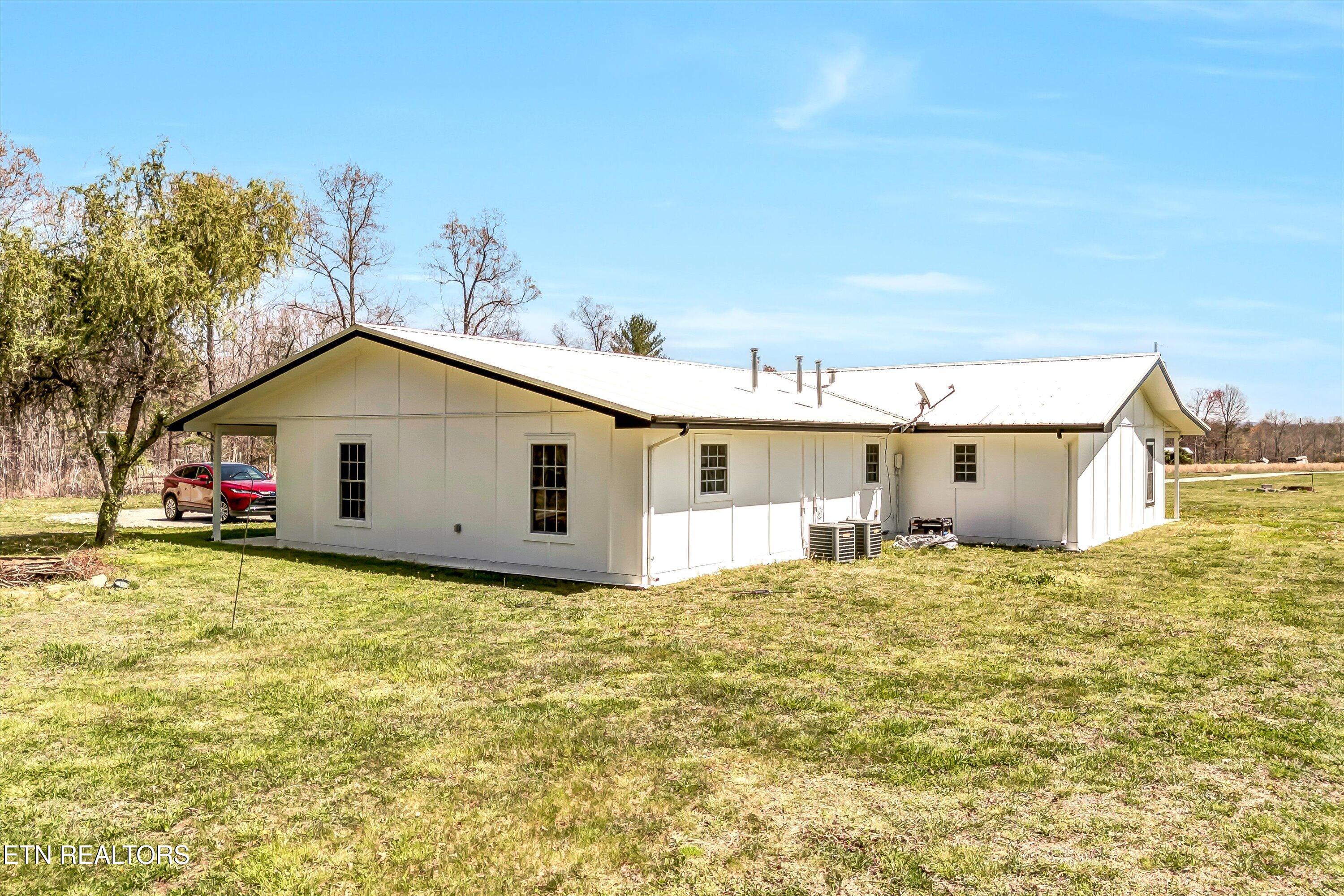 176 Old Collins Road Deer Lodge TN 37726
