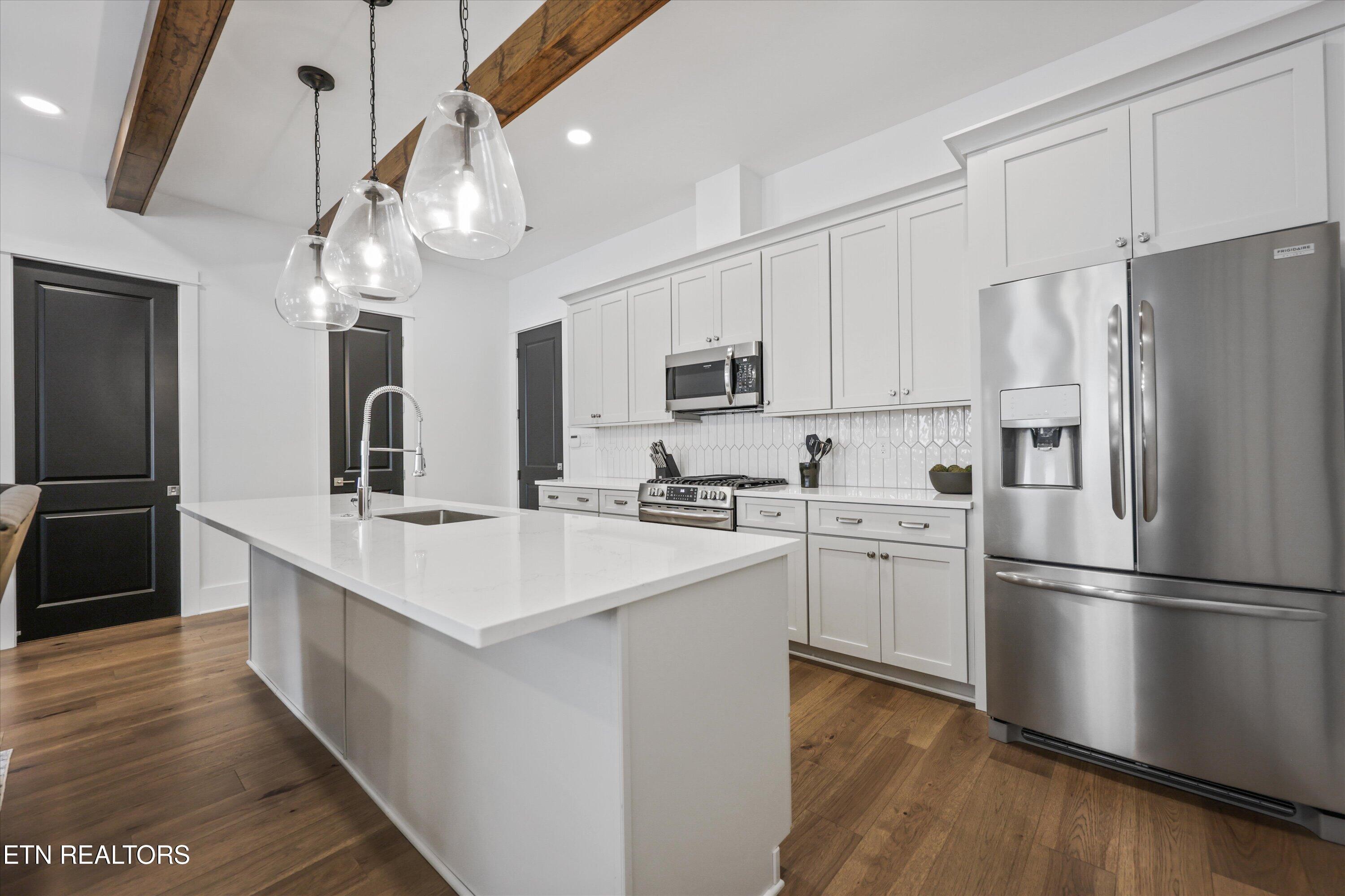 9415 Clingmans Dome Drive Knoxville TN 37922