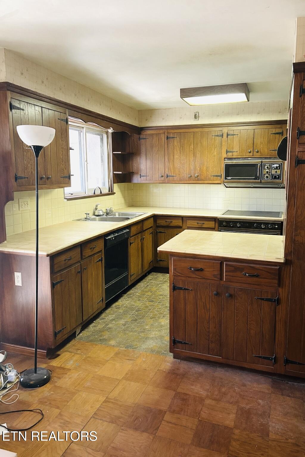 107 Bermuda Road Oak Ridge TN 37830