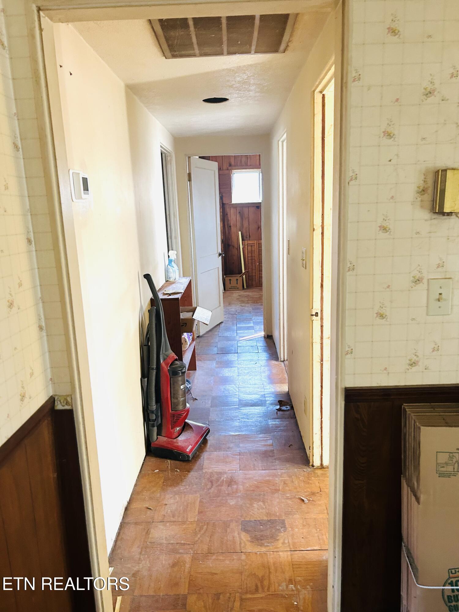 107 Bermuda Road Oak Ridge TN 37830