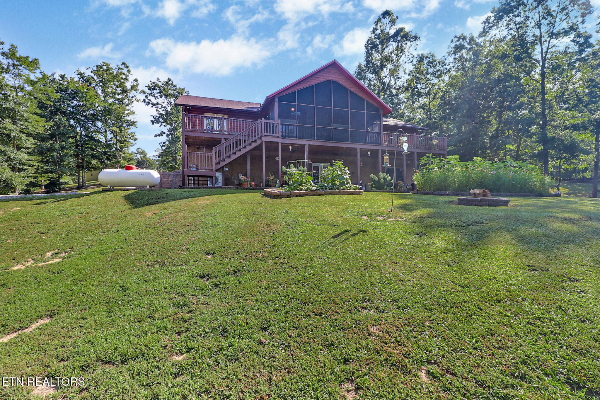 5070 Hidden Lane Crawford TN 38554