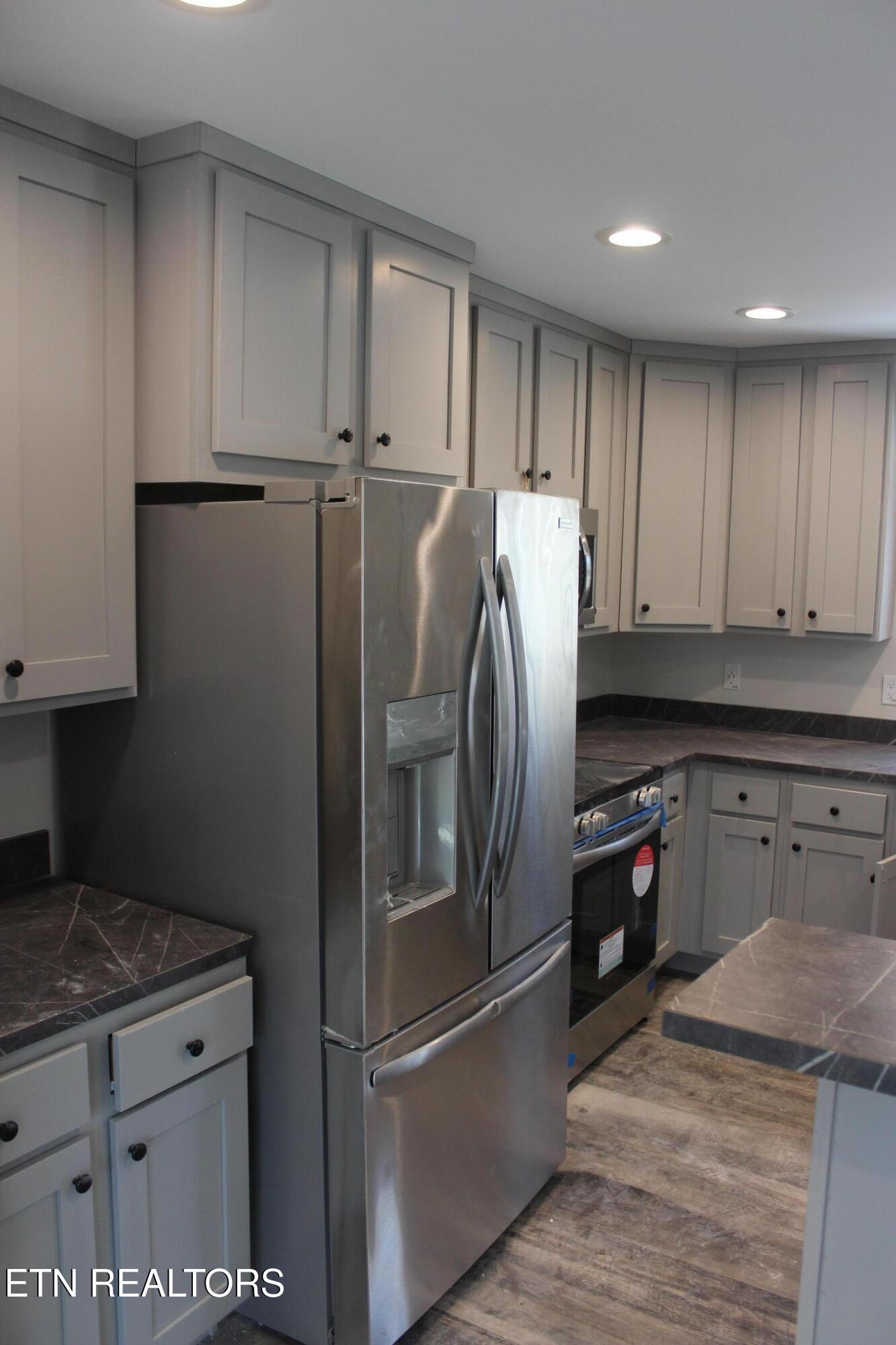 60 Longview Lane Jamestown TN 38556