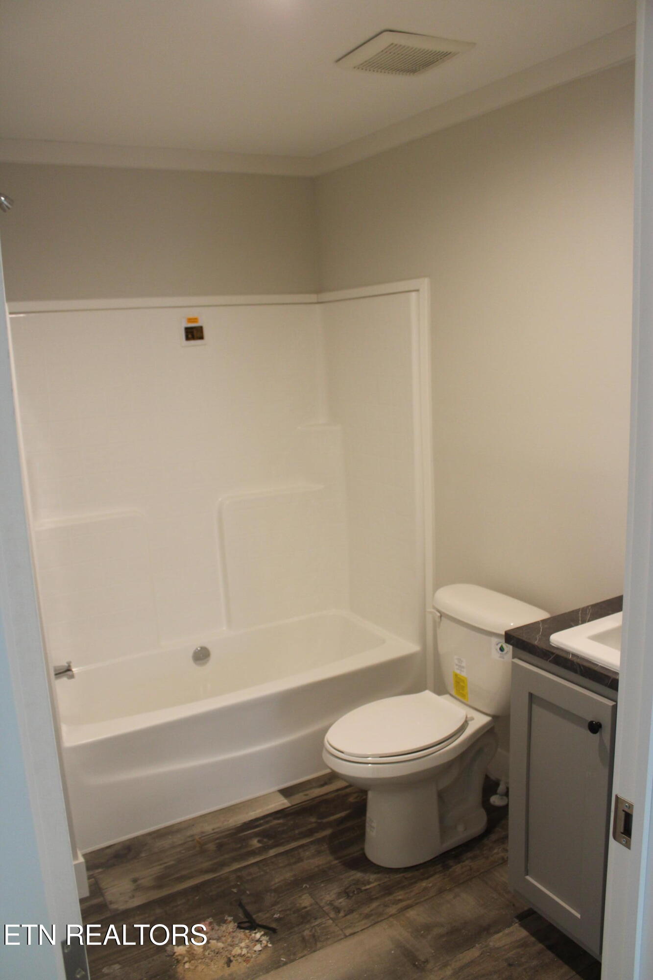 60 Longview Lane Jamestown TN 38556