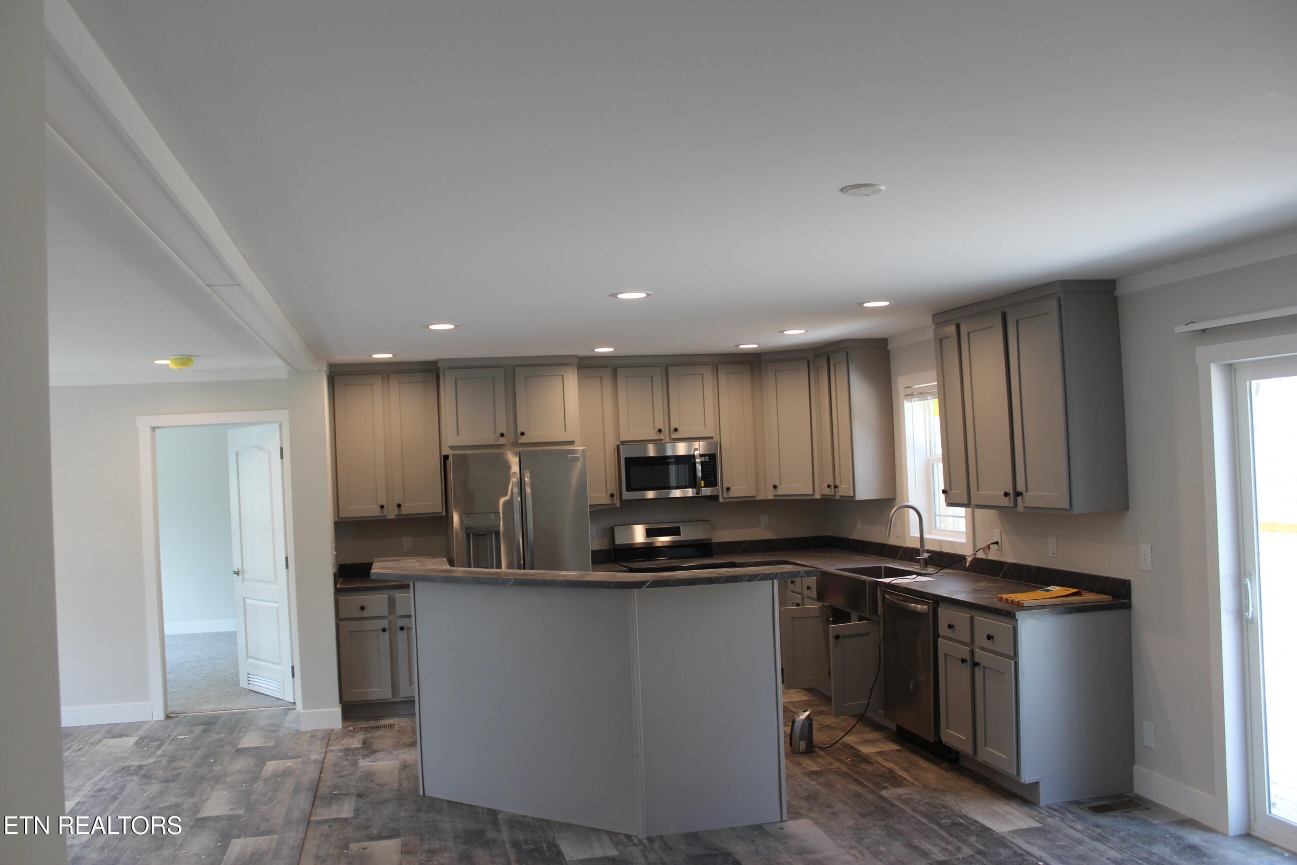 60 Longview Lane Jamestown TN 38556