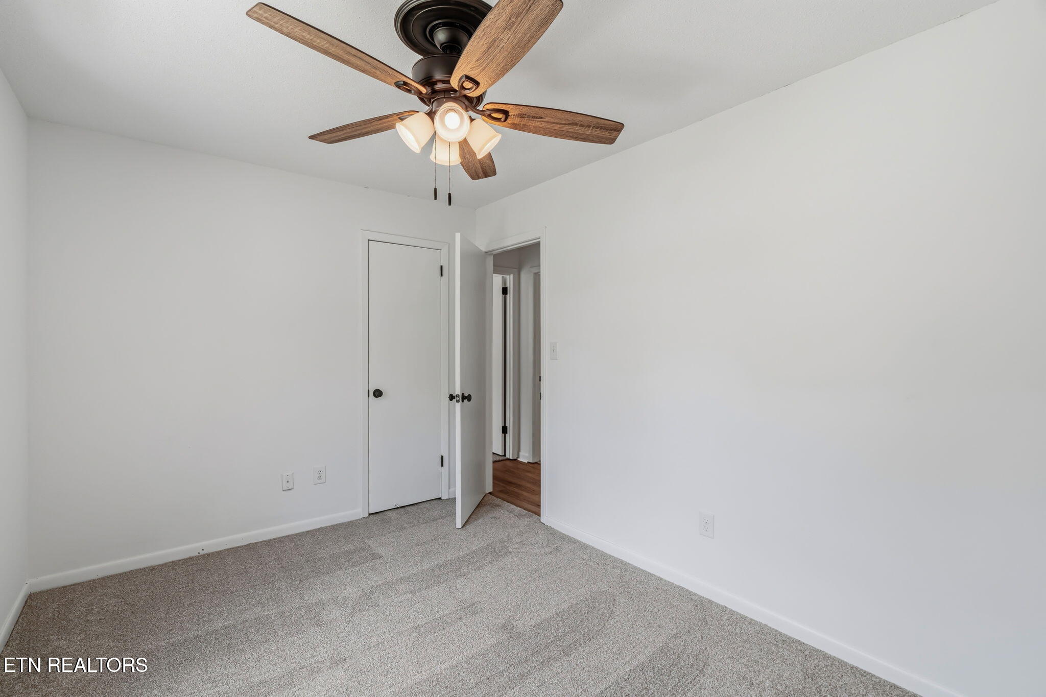 10008 Bluegrass Road Knoxville TN 37922