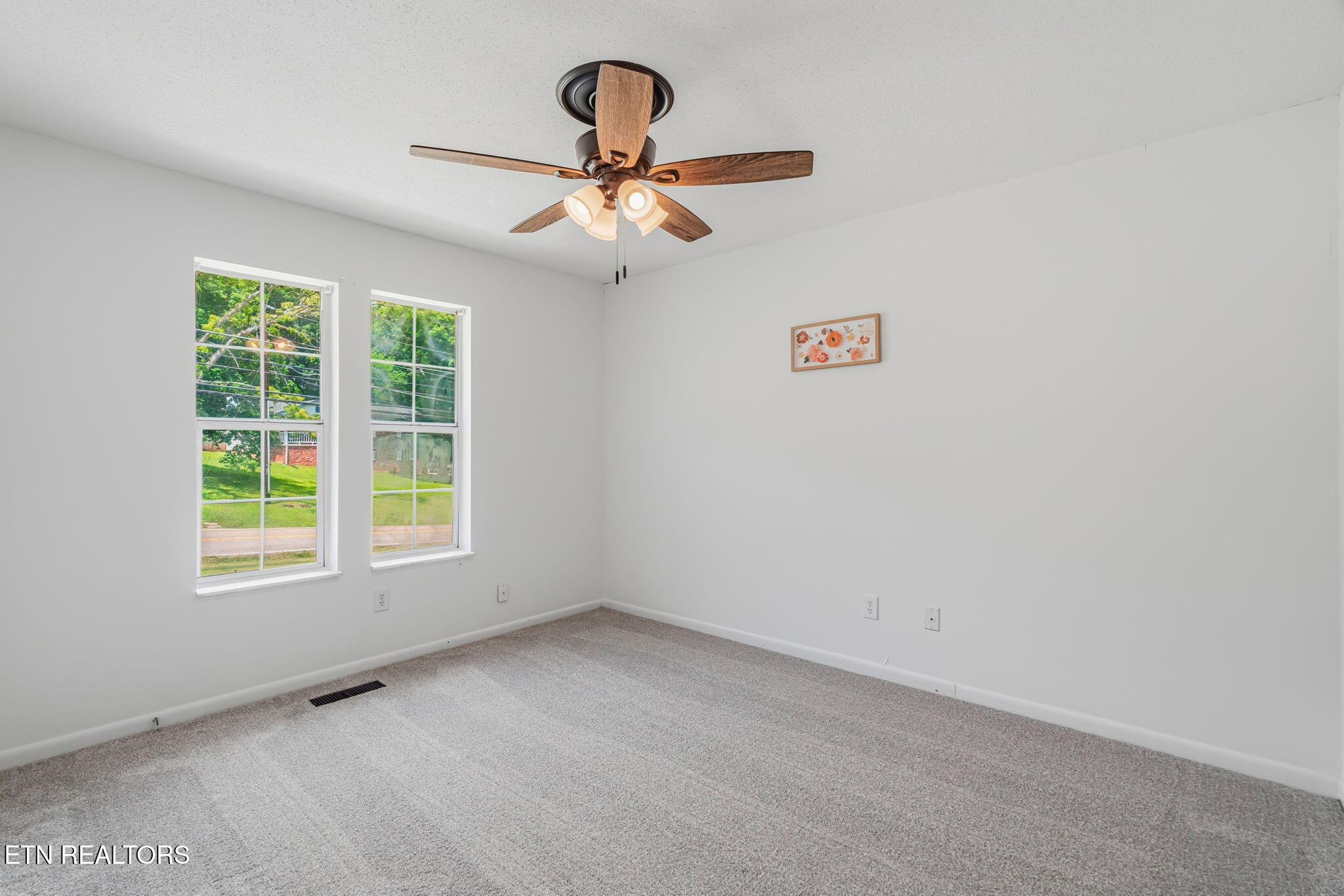 10008 Bluegrass Road Knoxville TN 37922