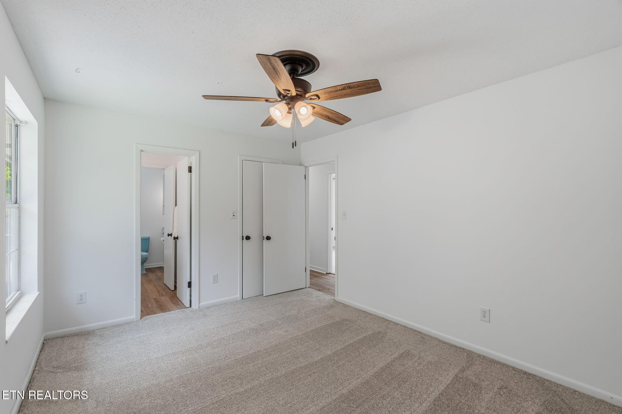 10008 Bluegrass Road Knoxville TN 37922