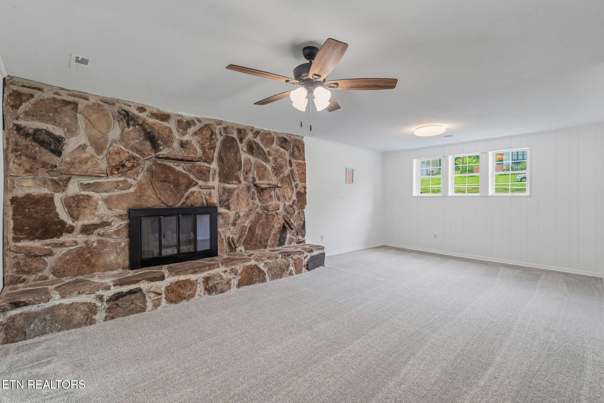10008 Bluegrass Road Knoxville TN 37922