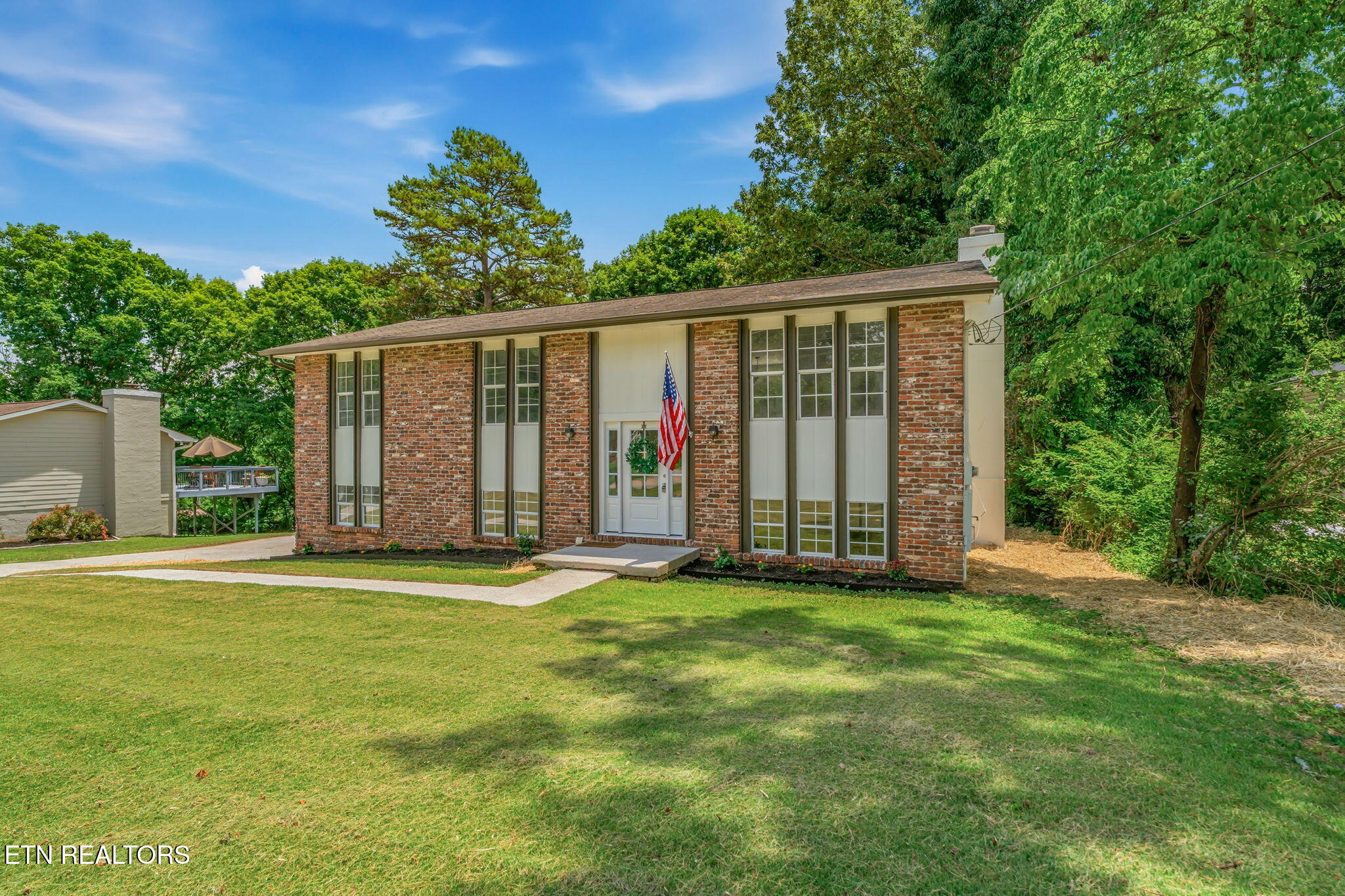 10008 Bluegrass Road Knoxville TN 37922