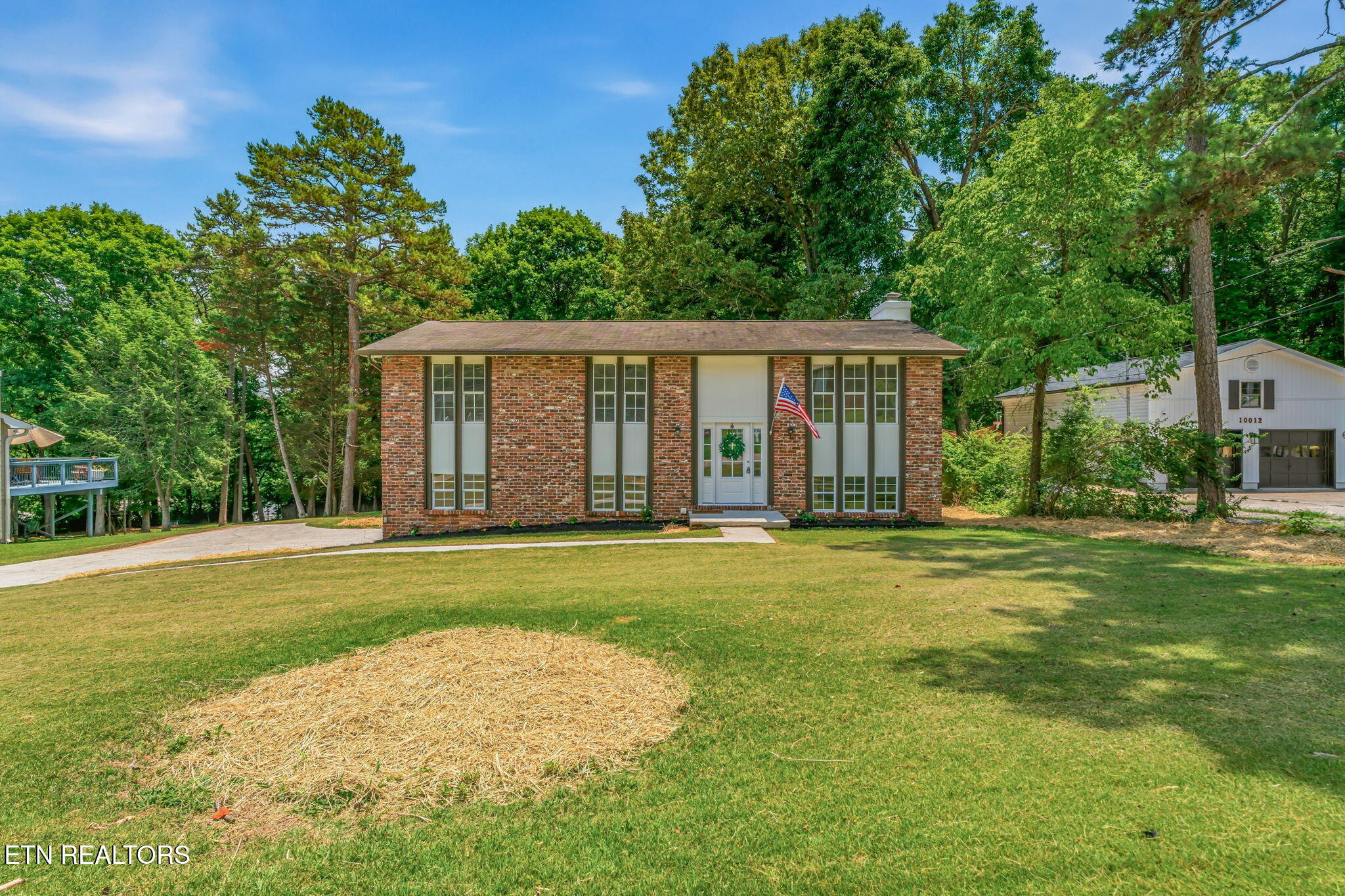 10008 Bluegrass Road Knoxville TN 37922