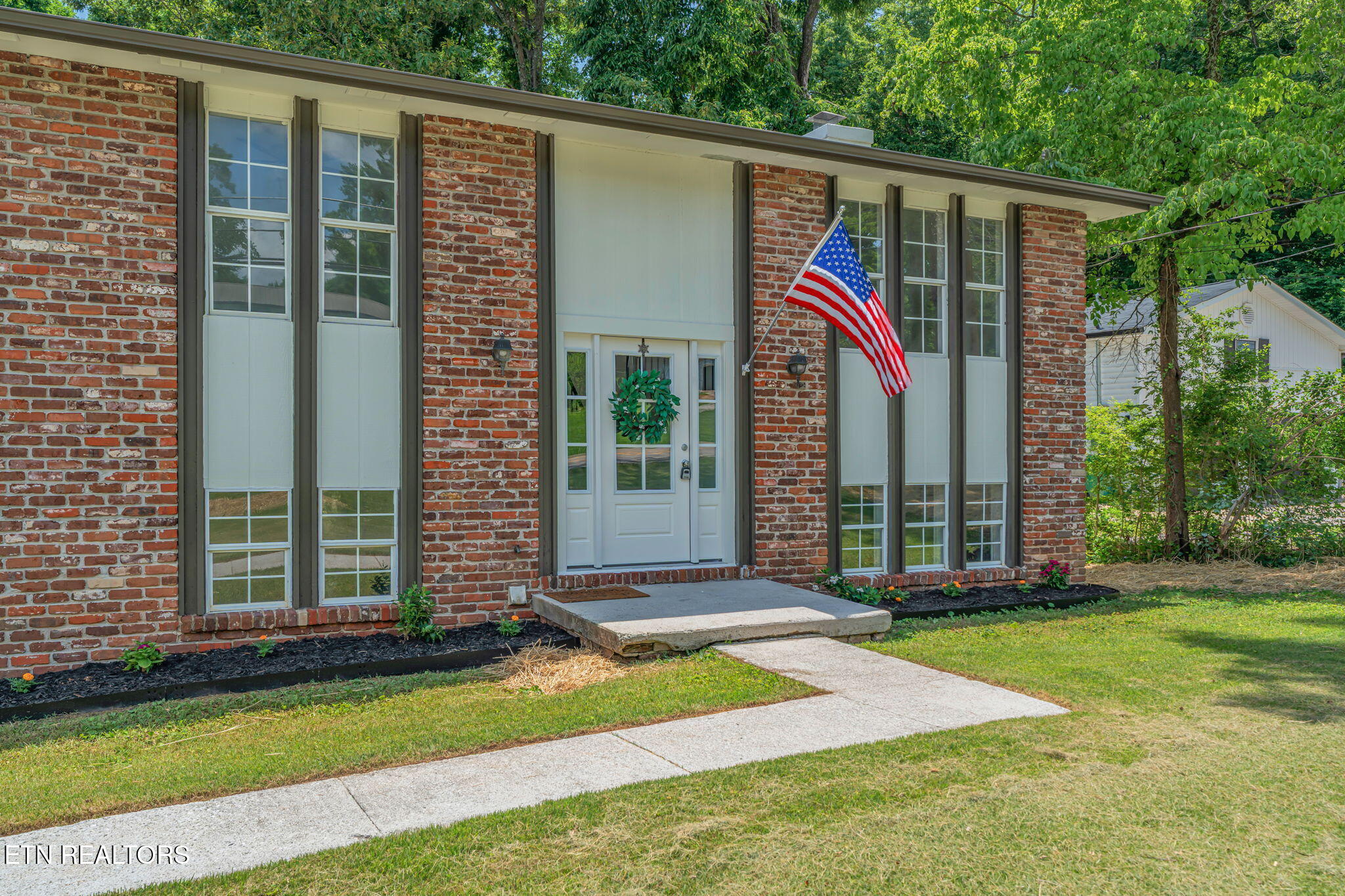 10008 Bluegrass Road Knoxville TN 37922