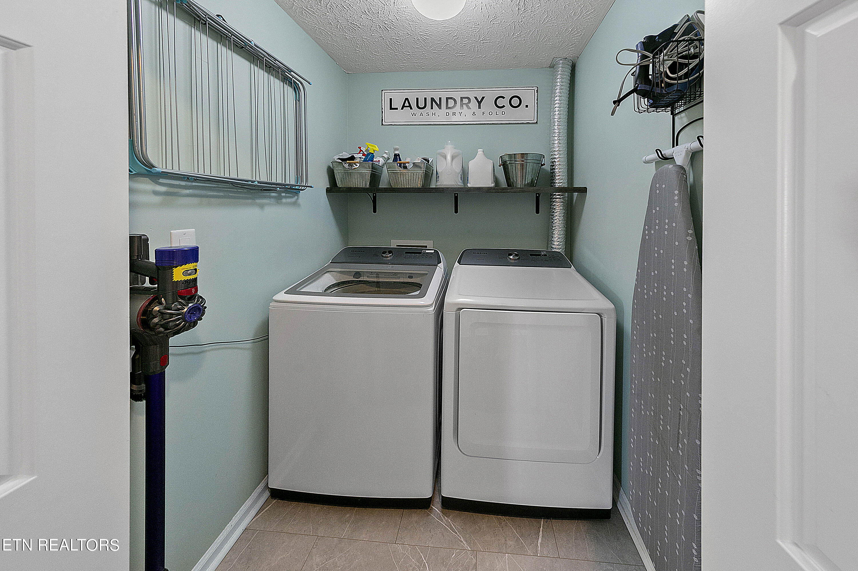 1137 Terra Rosa Drive Knoxville TN 37932