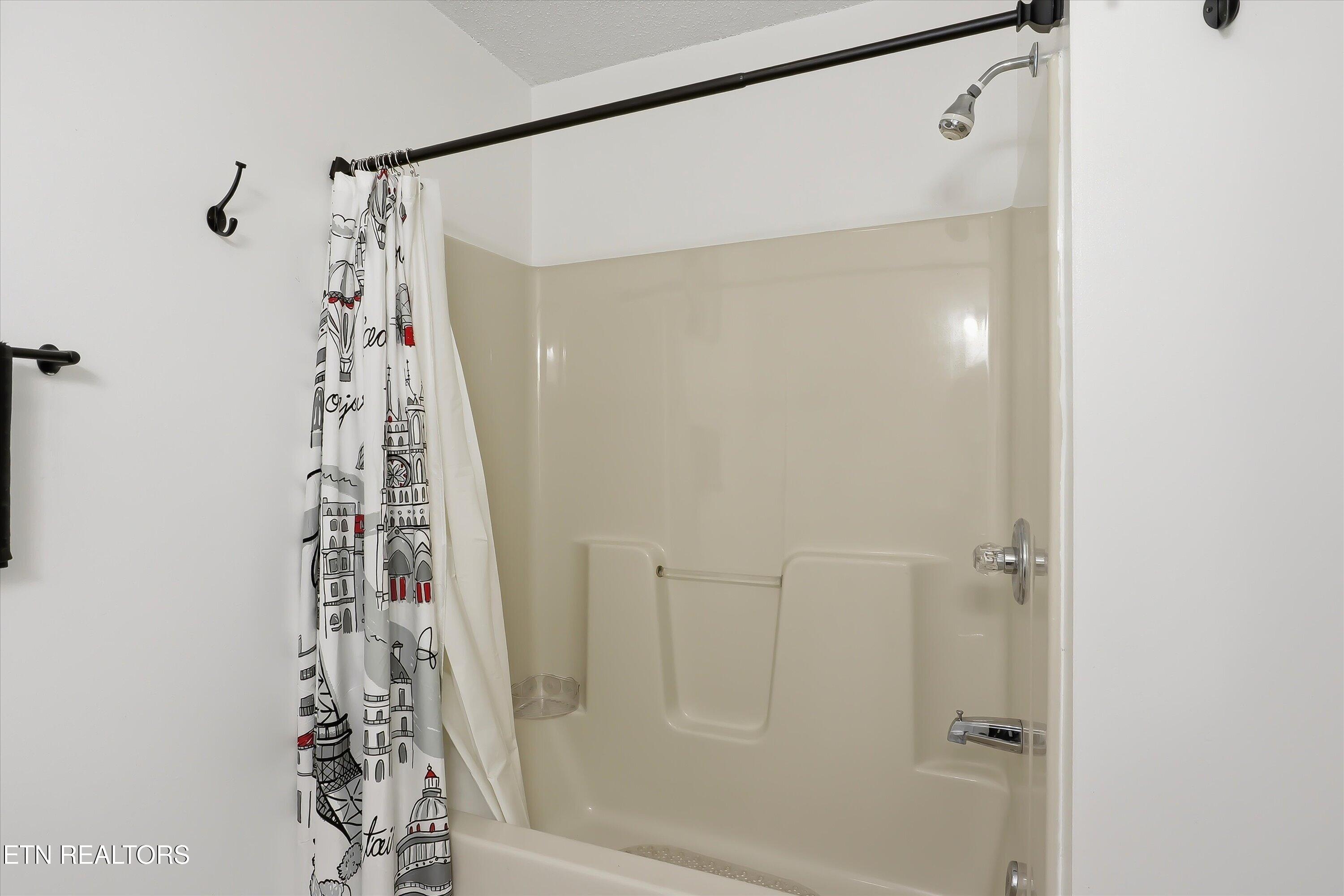 117 Bertha Lane Jacksboro TN 37757