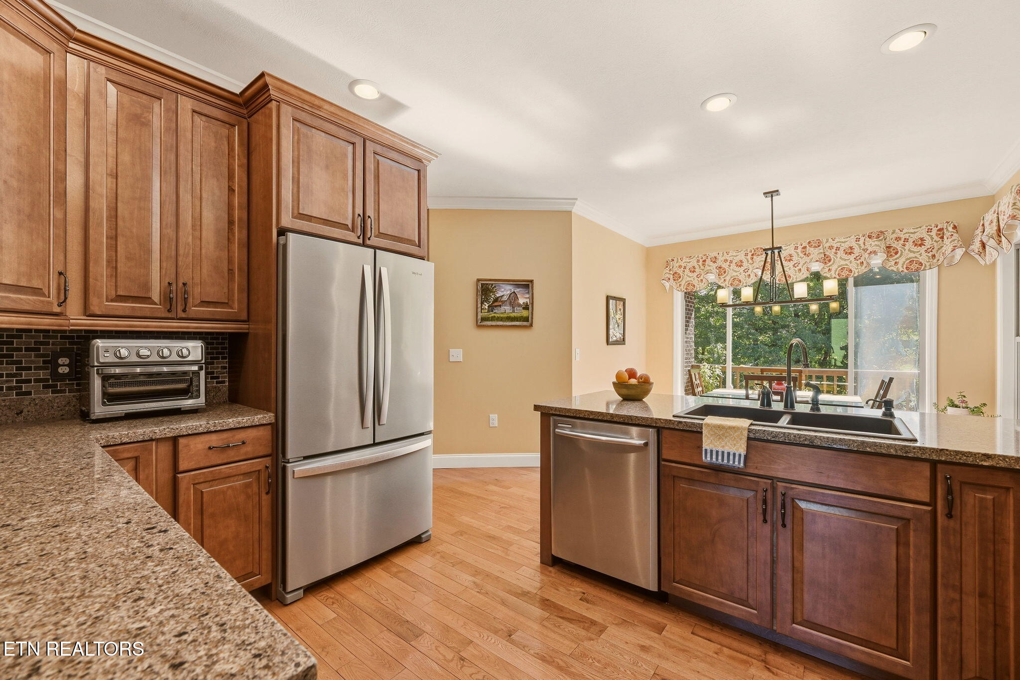 144 Apple Tree Drive Clinton TN 37716