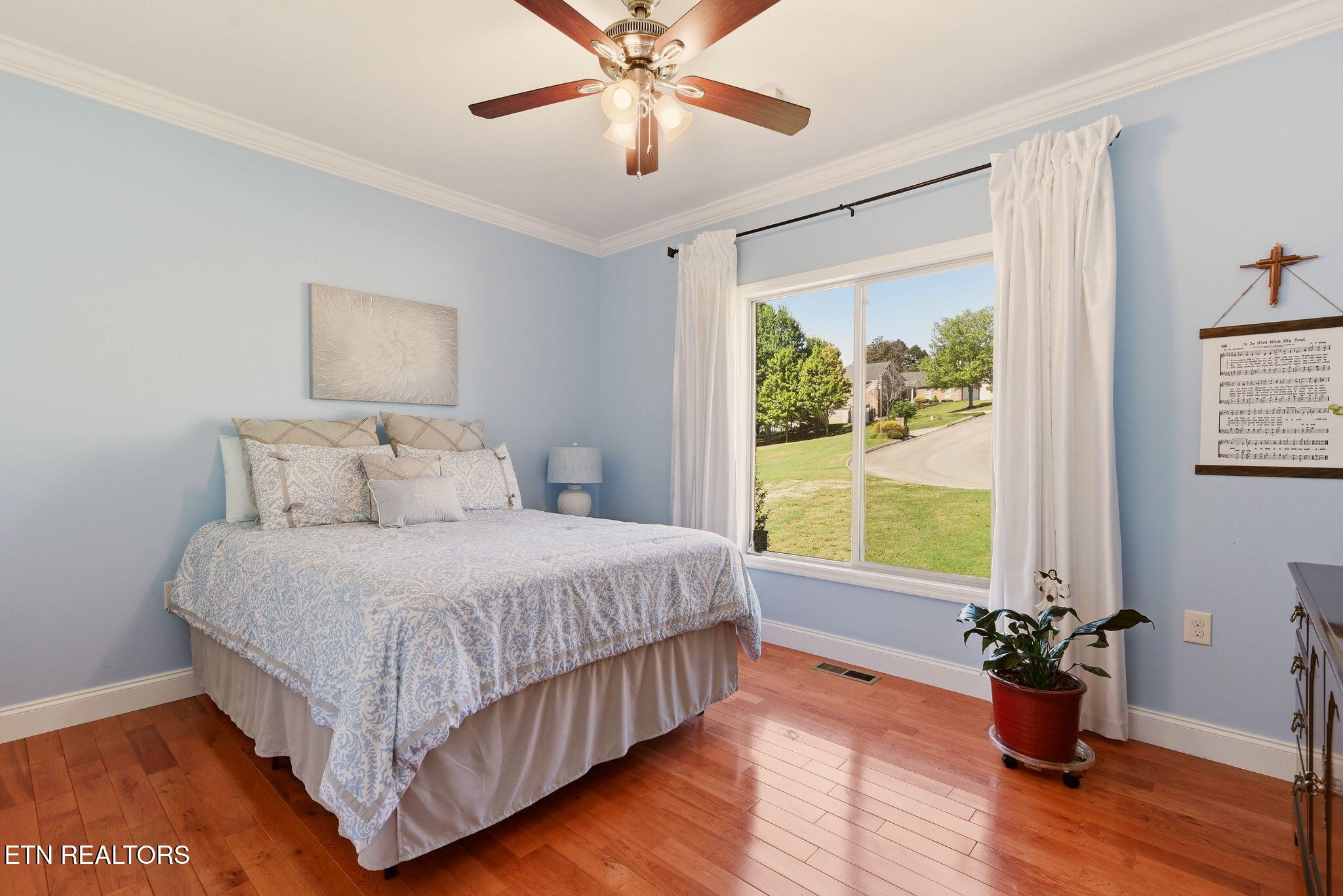 144 Apple Tree Drive Clinton TN 37716