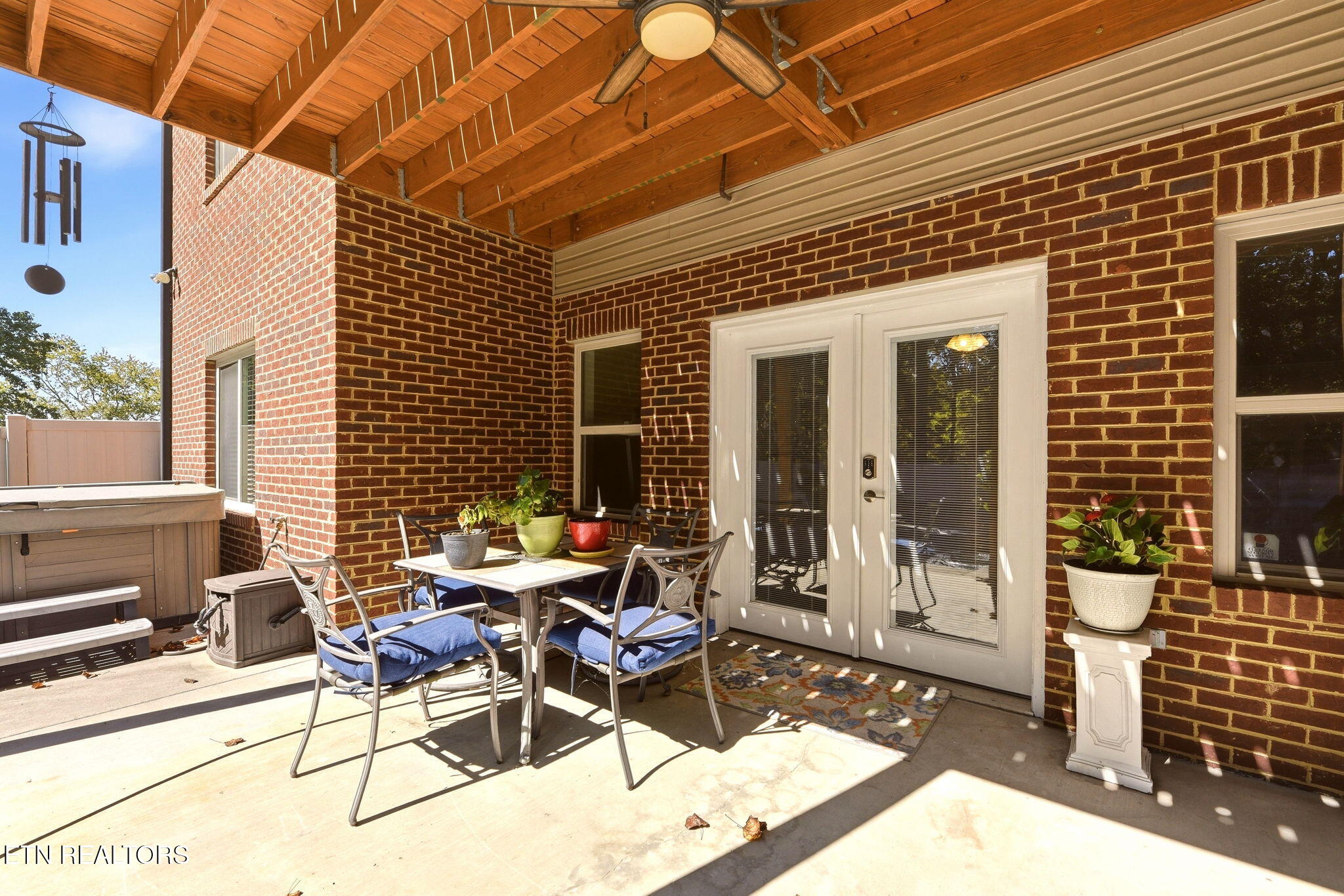 144 Apple Tree Drive Clinton TN 37716