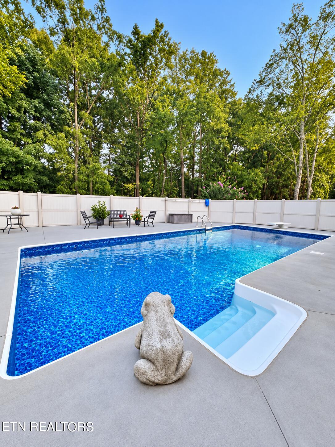 144 Apple Tree Drive Clinton TN 37716