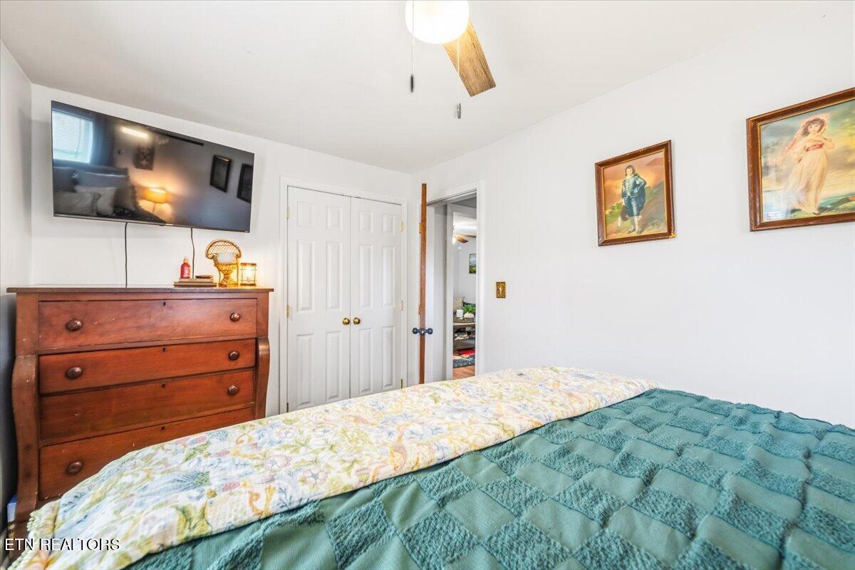 502 S 12th Street Lafollette TN 37766