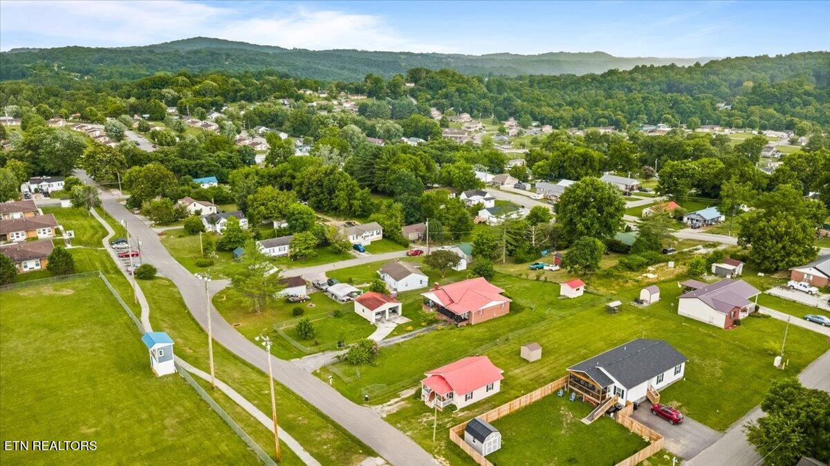 502 S 12th Street Lafollette TN 37766
