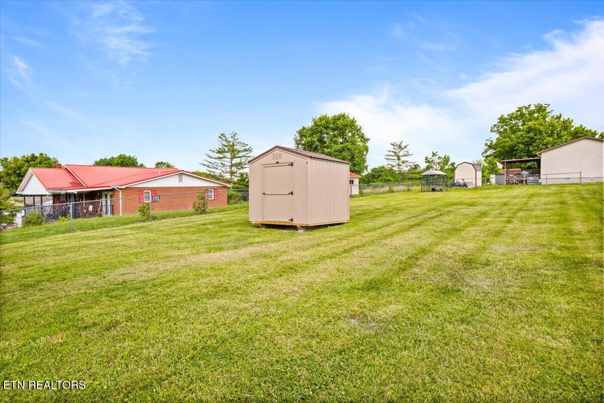502 S 12th Street Lafollette TN 37766