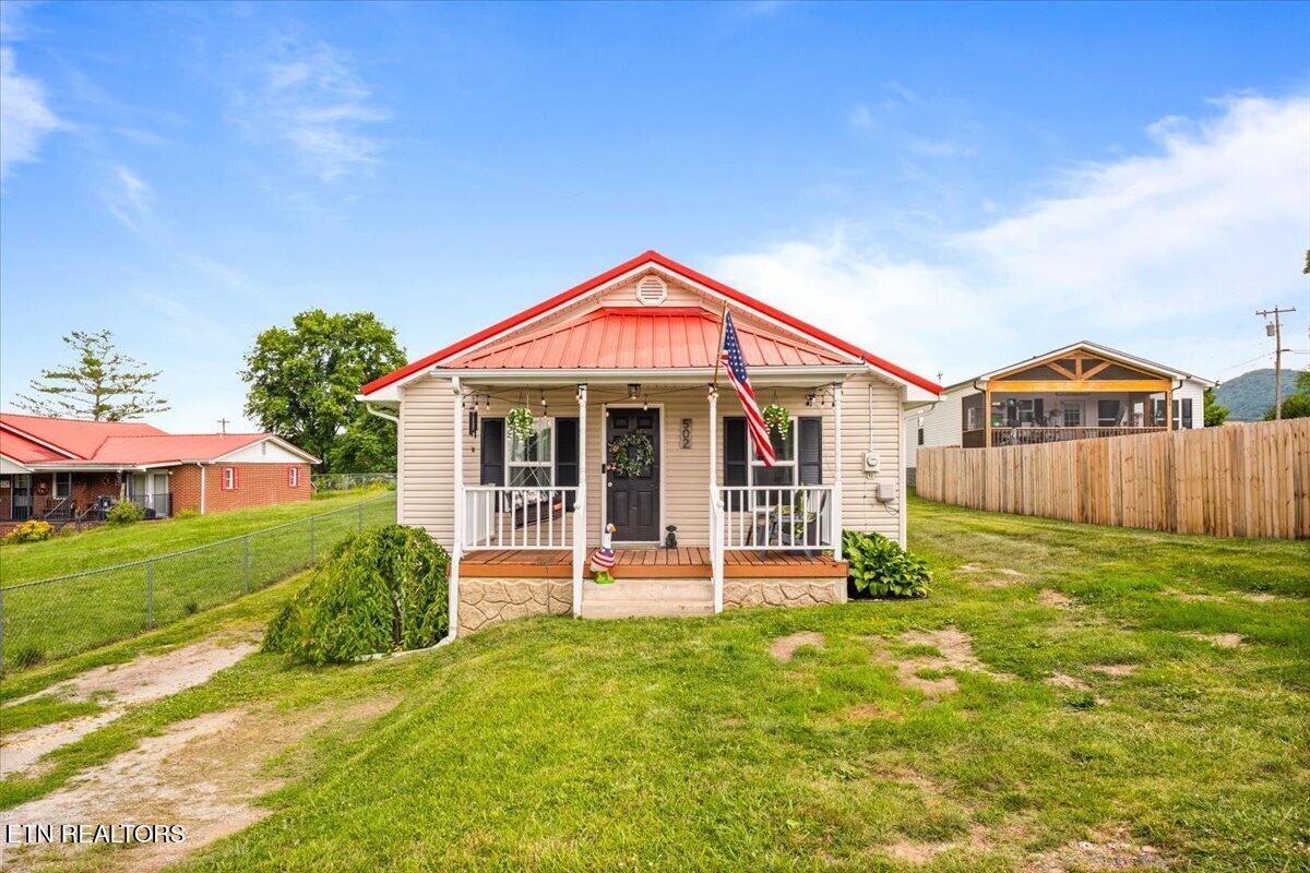 502 S 12th Street Lafollette TN 37766
