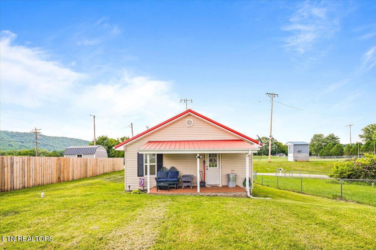502 S 12th Street Lafollette TN 37766