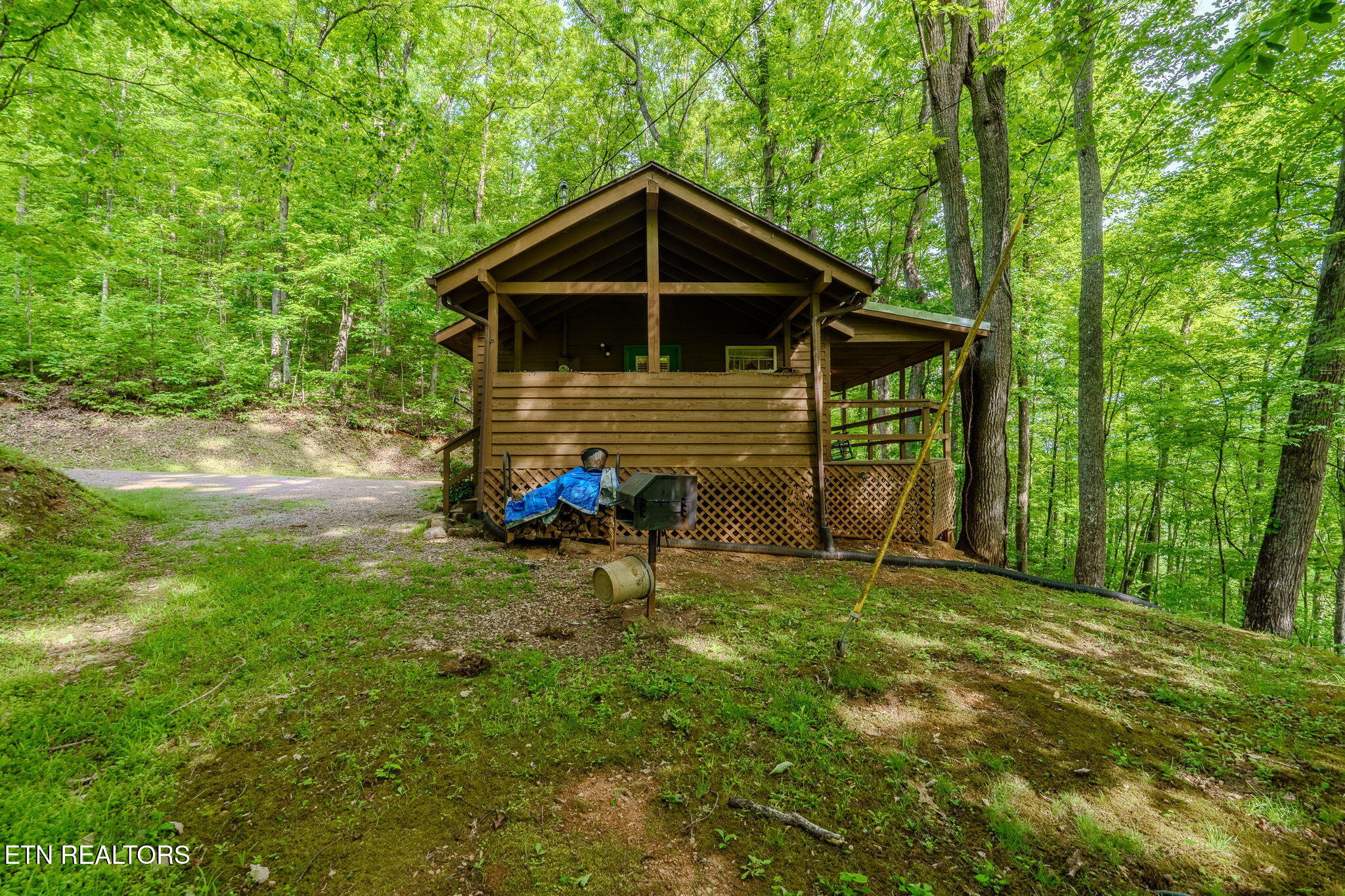 3376 Bear Mountain Lane Sevierville TN 37876