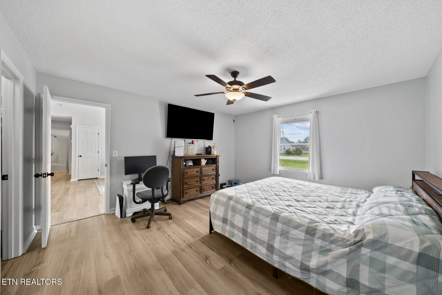 332 Southgate Drive Crossville TN 38555