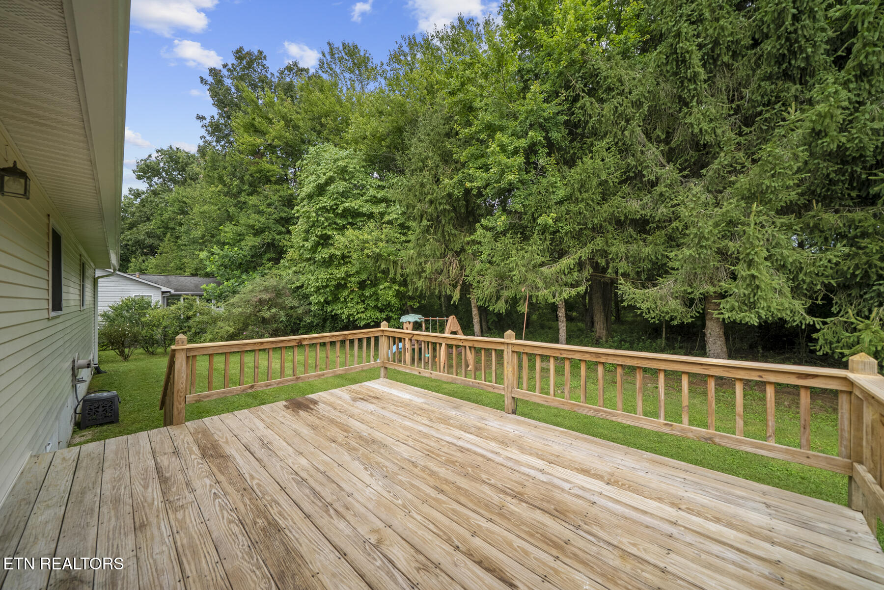 332 Southgate Drive Crossville TN 38555