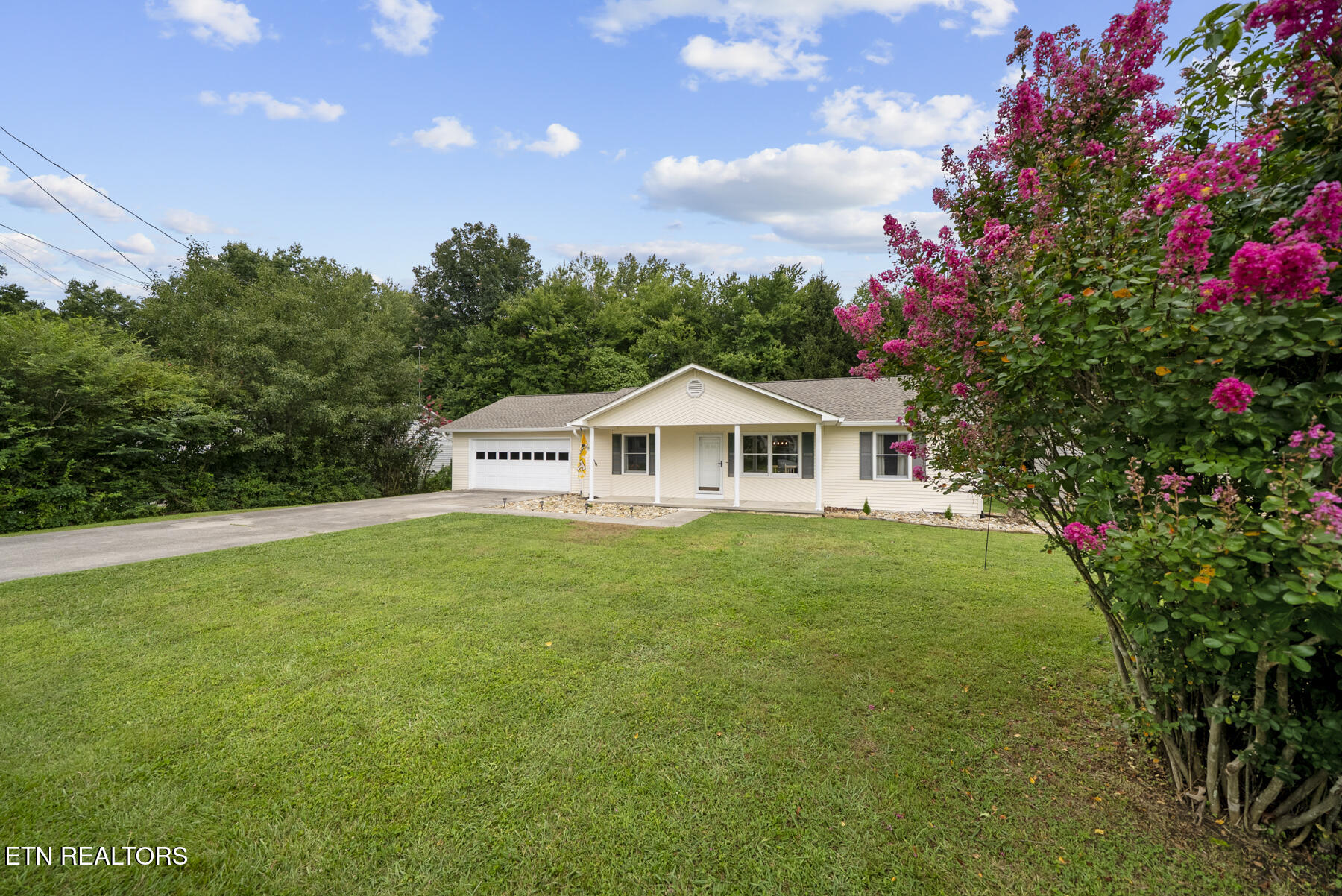332 Southgate Drive Crossville TN 38555