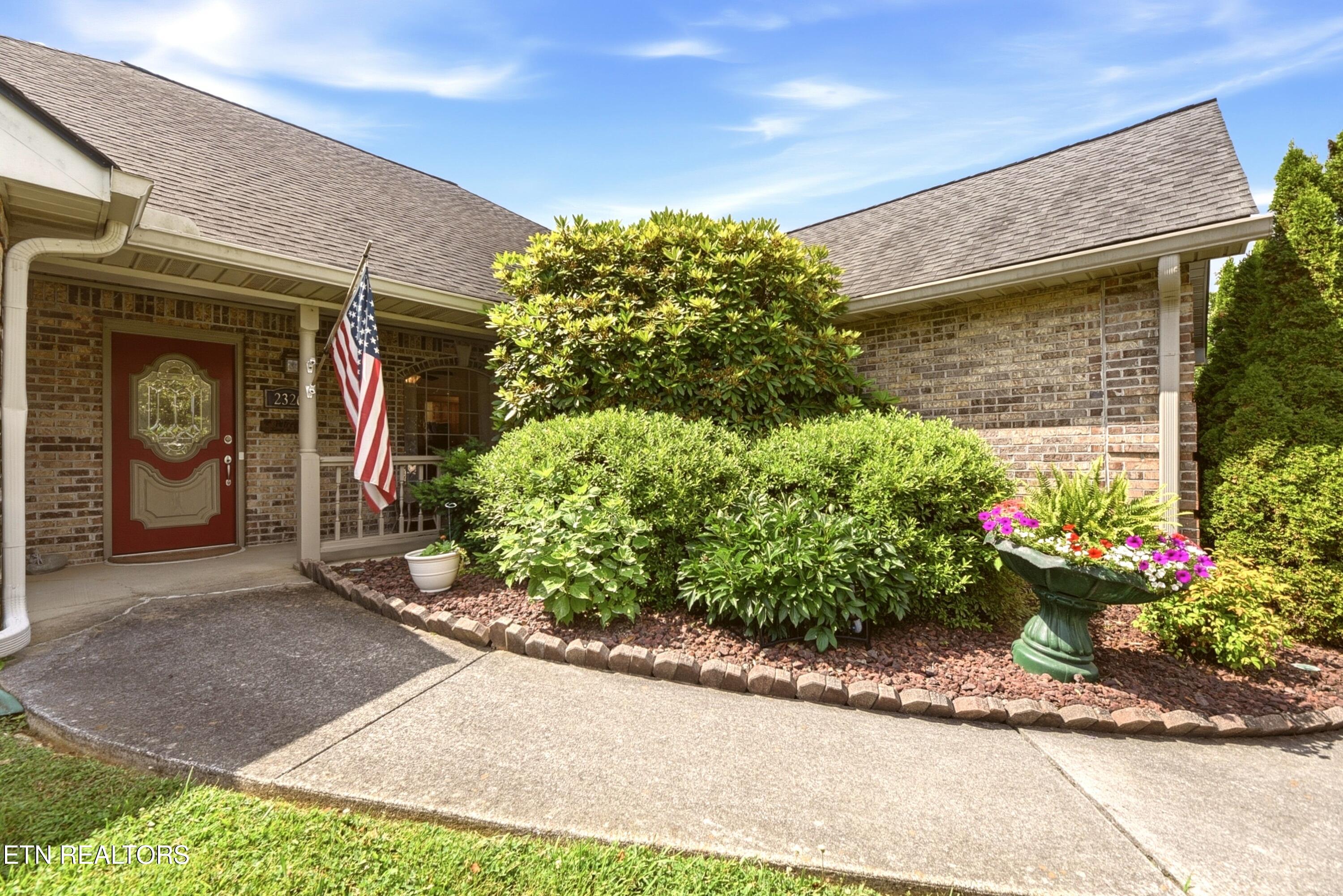 2326 Dublin Drive Maryville TN 37803