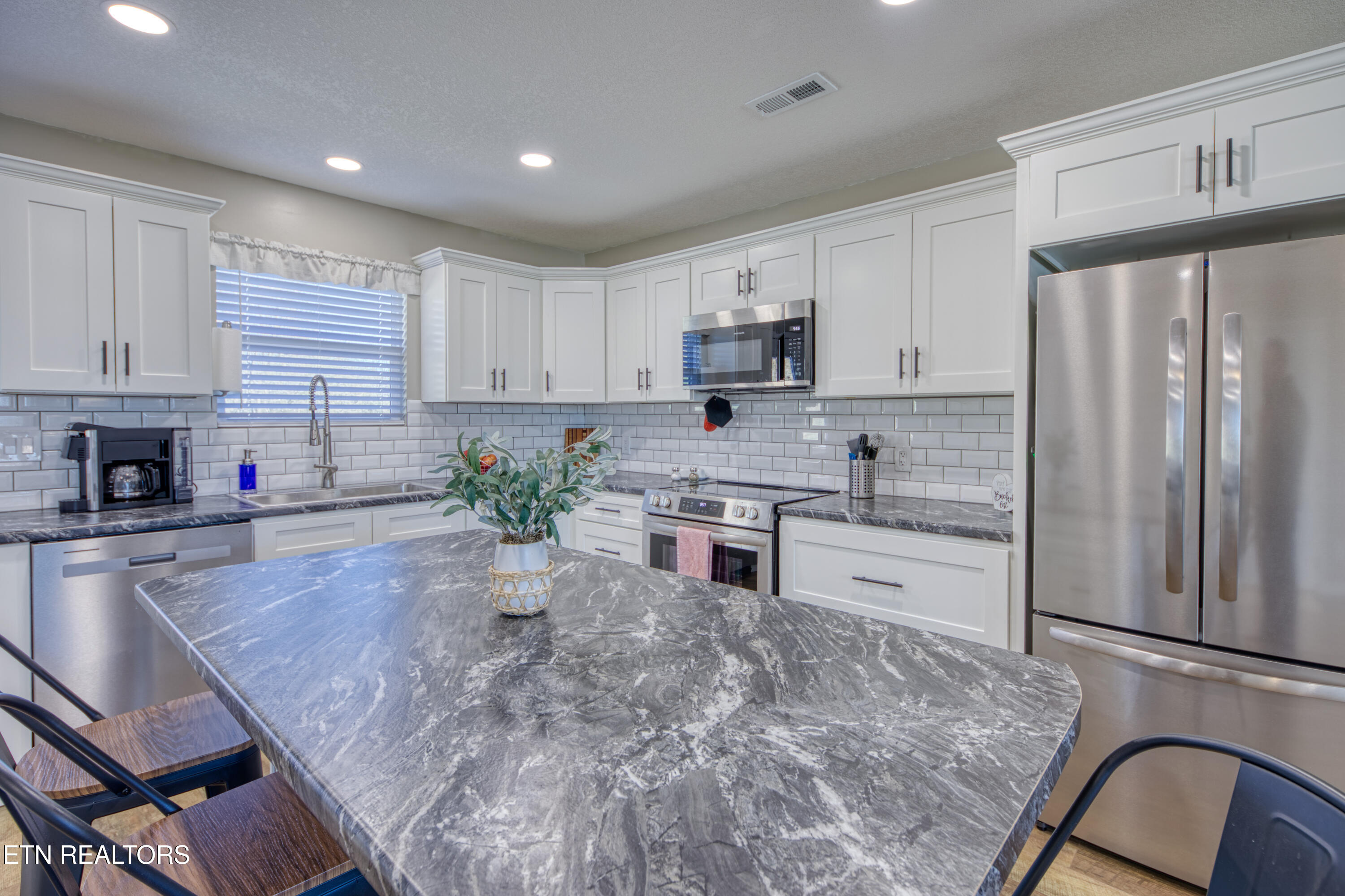 895 N Ridgecrest Road Luttrell TN 37779