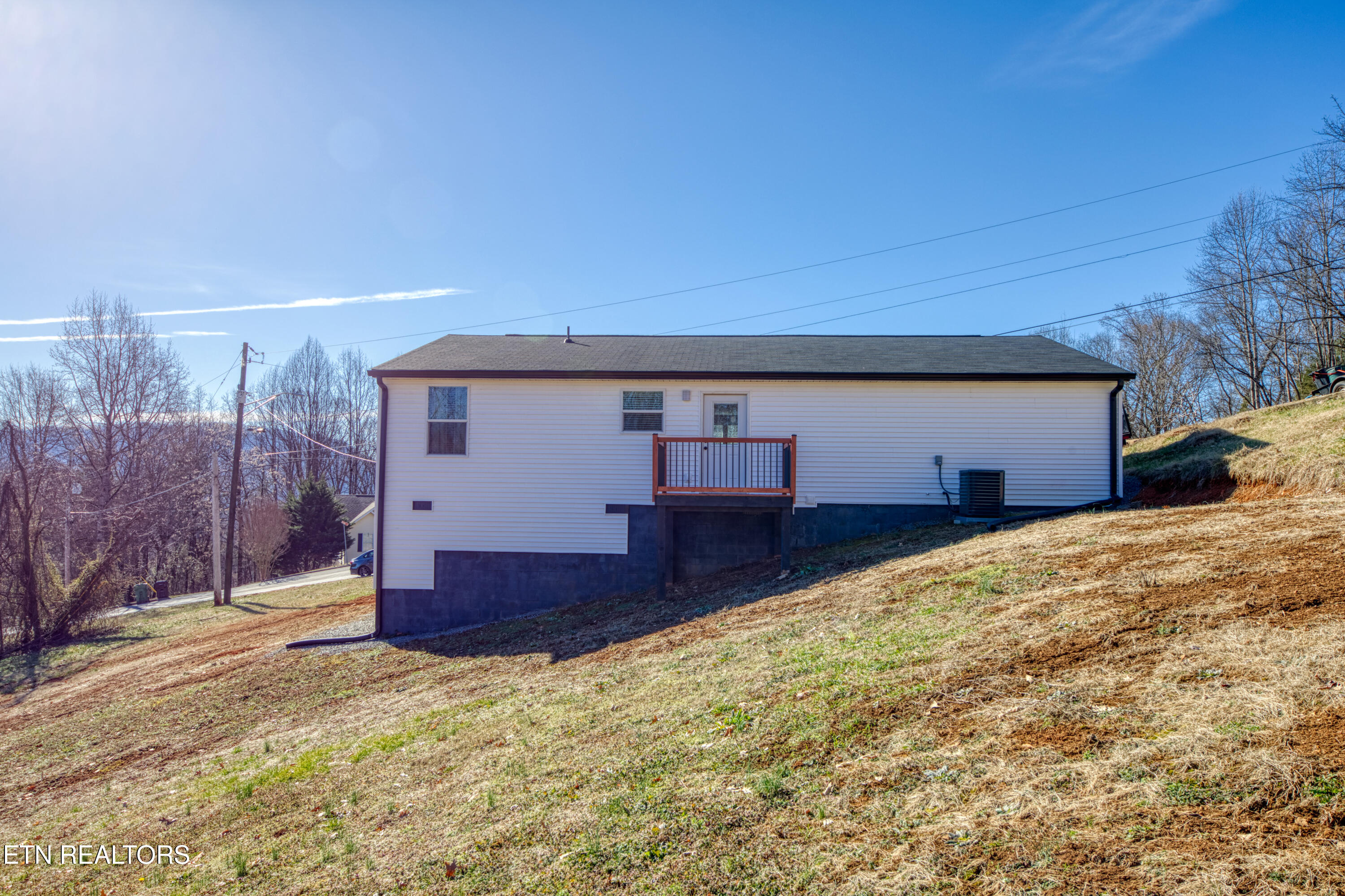 895 N Ridgecrest Road Luttrell TN 37779