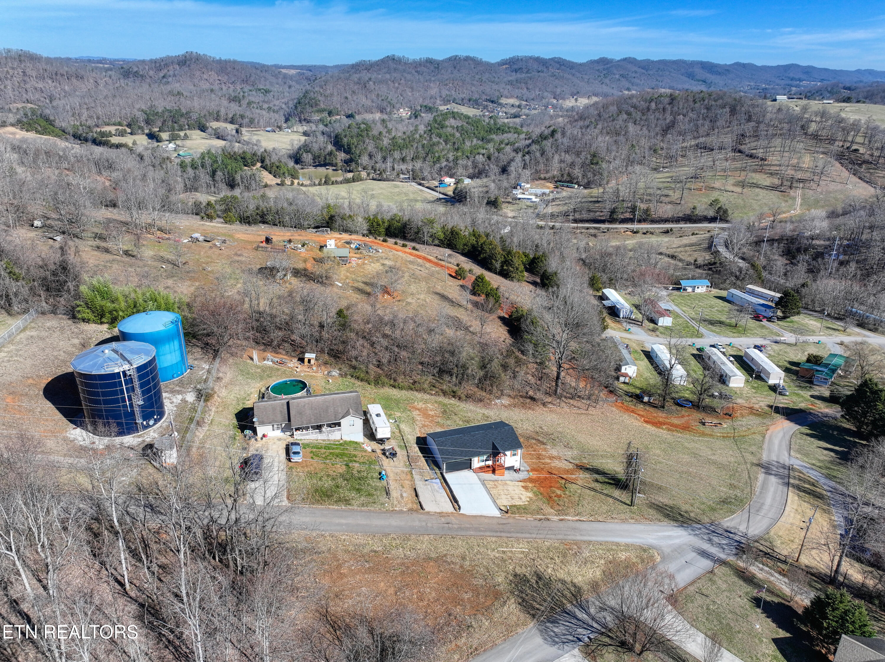 895 N Ridgecrest Road Luttrell TN 37779