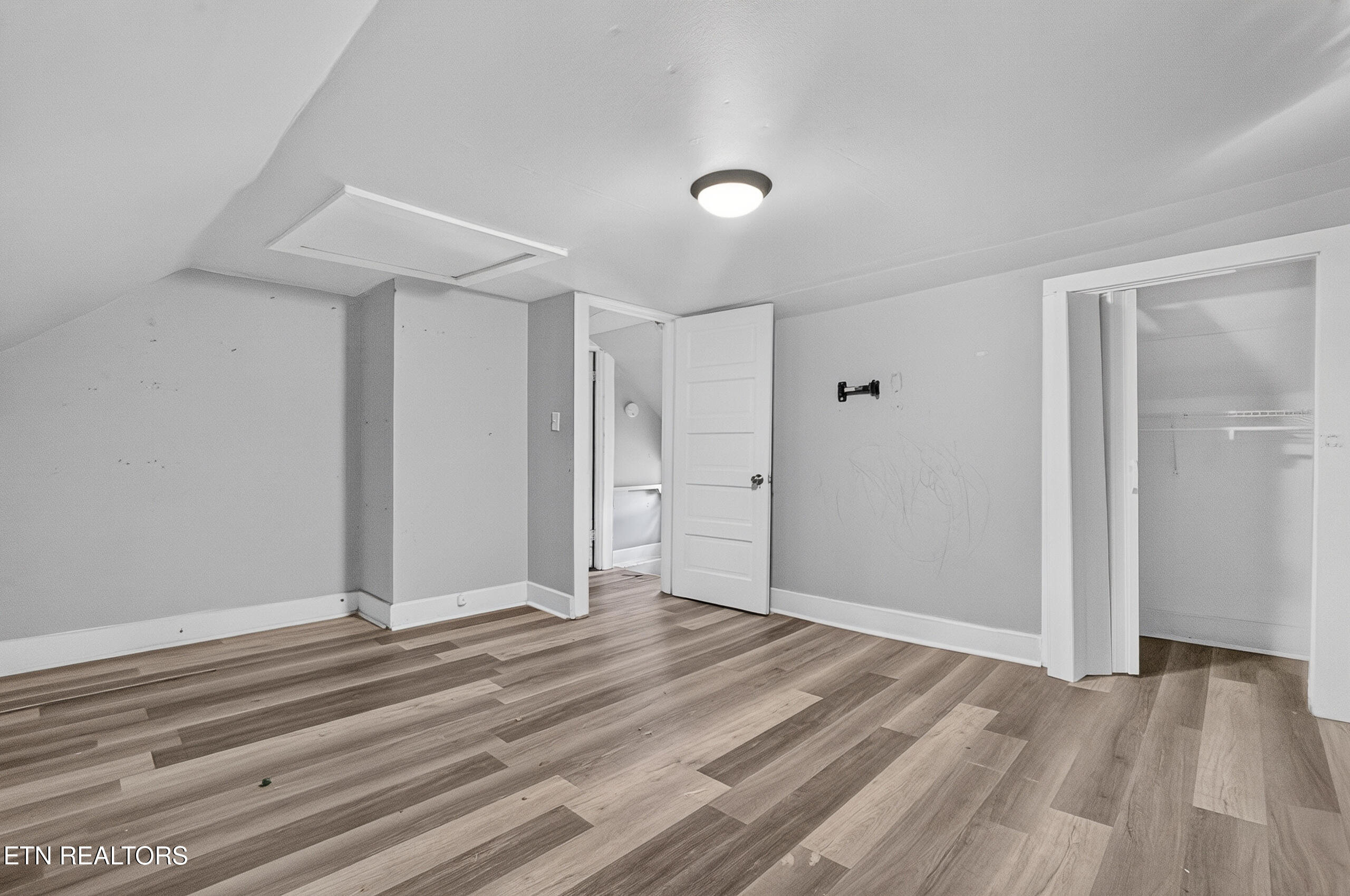 221 Cansler Avenue Knoxville TN 37921