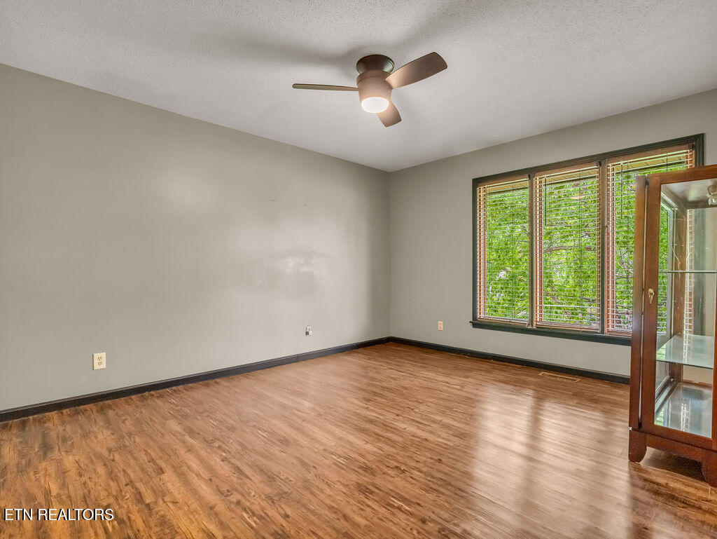 7536 Berkshire Boulevard Powell TN 37849