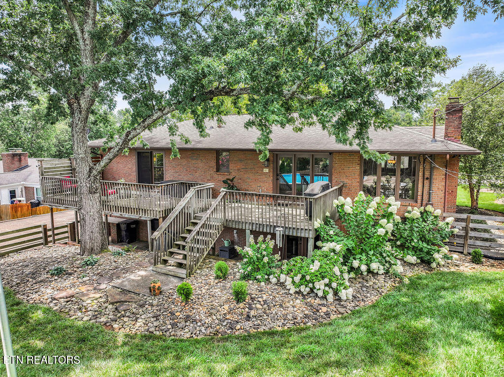 7536 Berkshire Boulevard Powell TN 37849