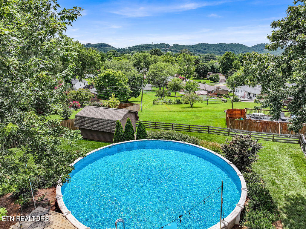 7536 Berkshire Boulevard Powell TN 37849