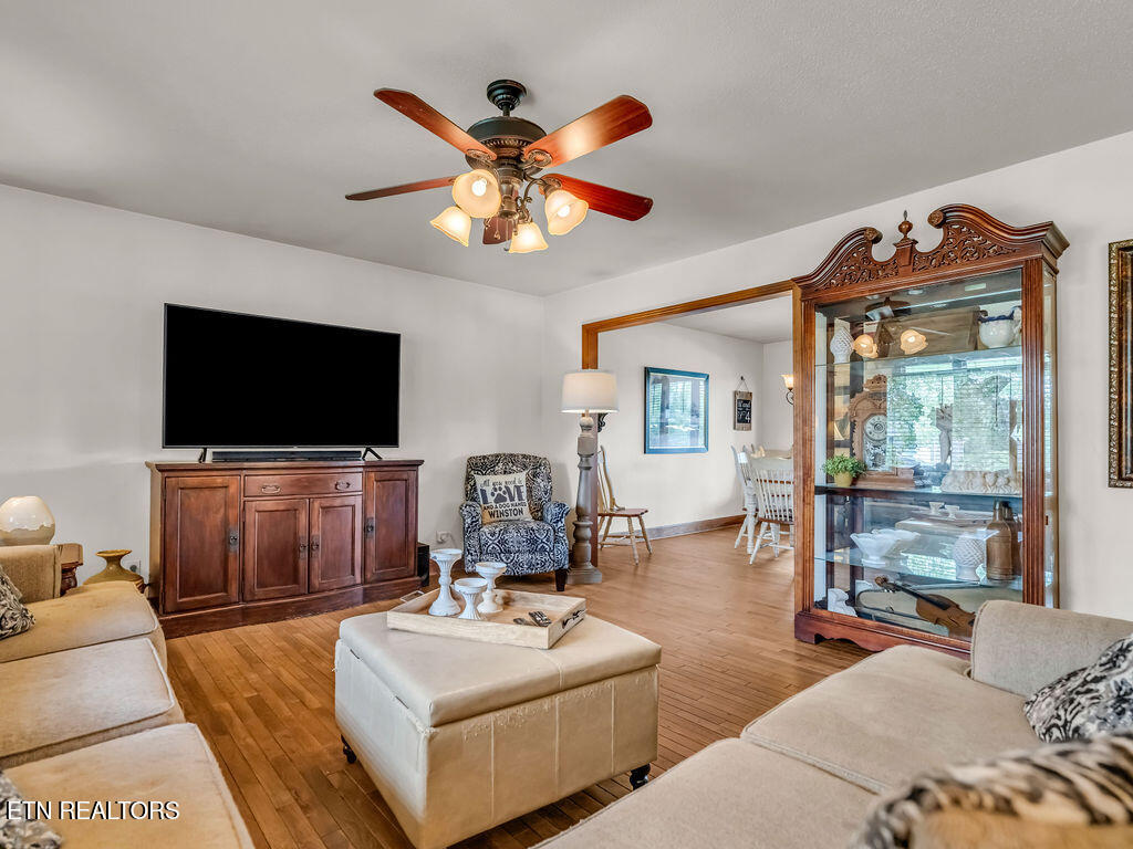7536 Berkshire Boulevard Powell TN 37849