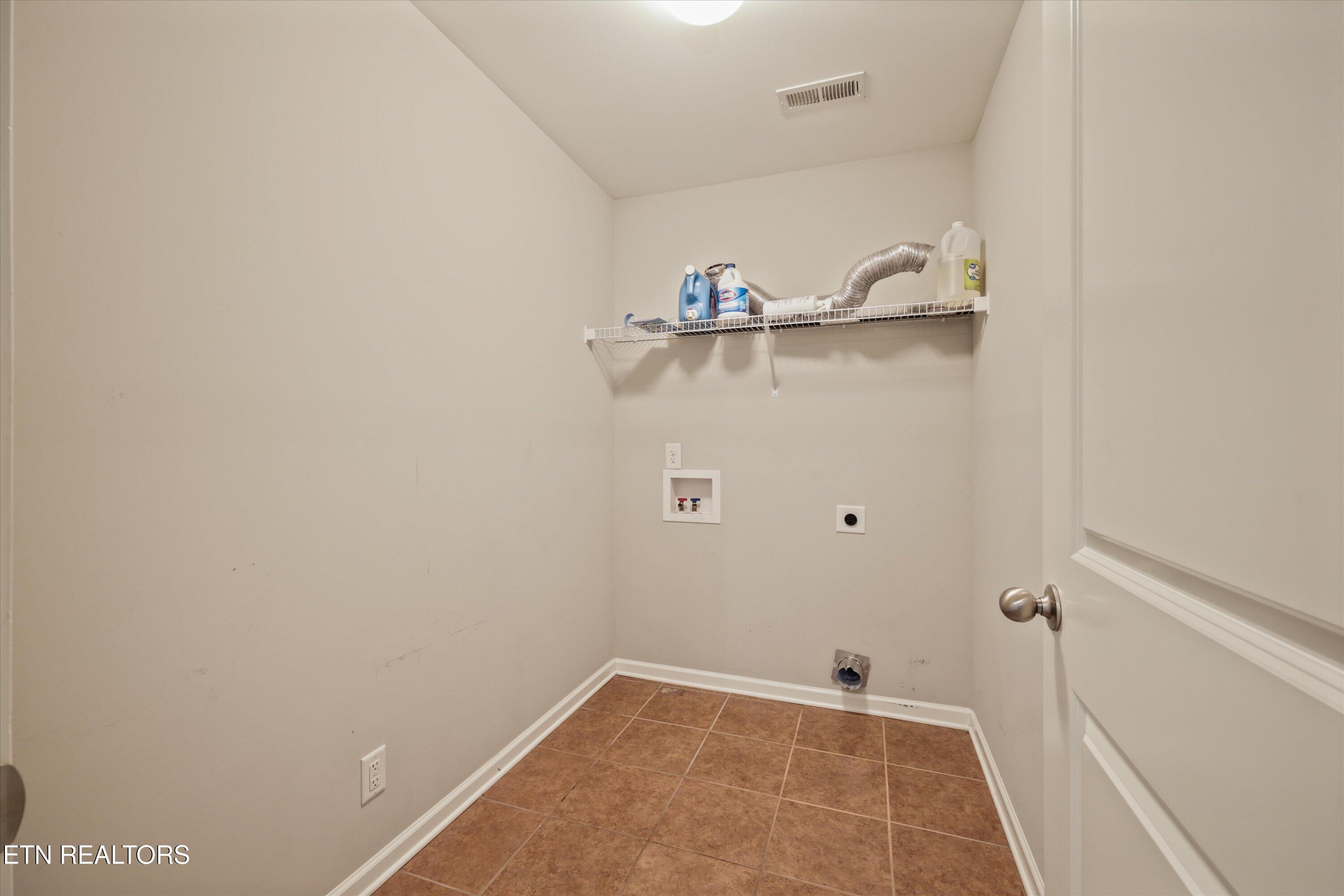 620 Carrington Boulevard Lenoir City TN 37771