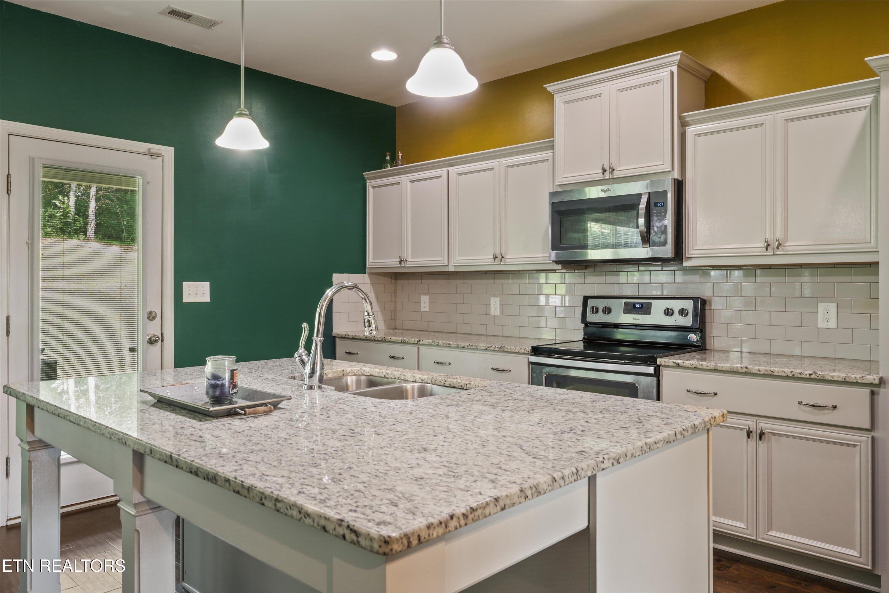 620 Carrington Boulevard Lenoir City TN 37771