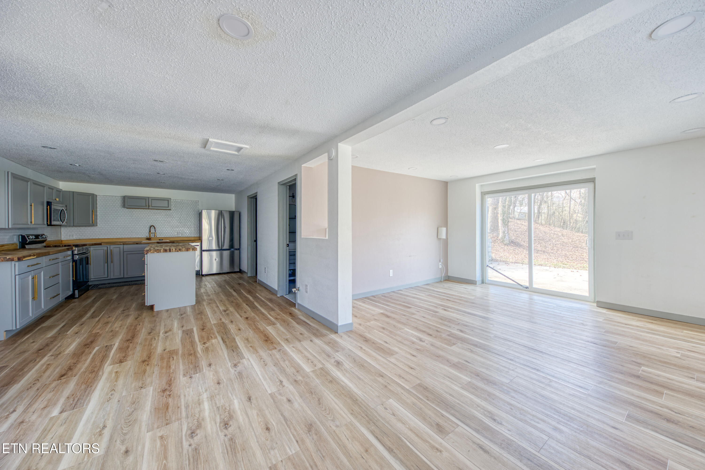 415 N Ridge Avenue Rockwood TN 37854