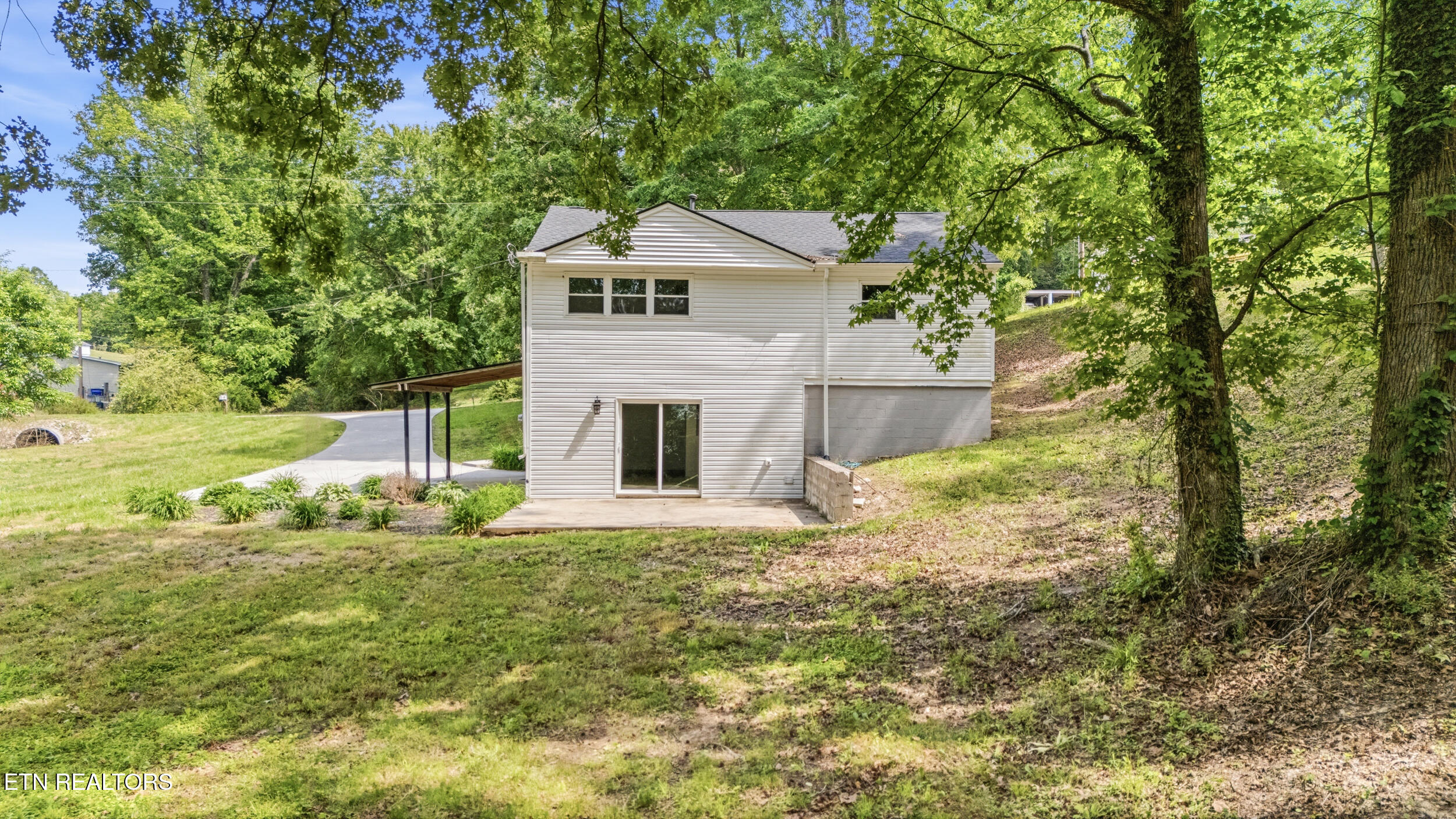 415 N Ridge Avenue Rockwood TN 37854