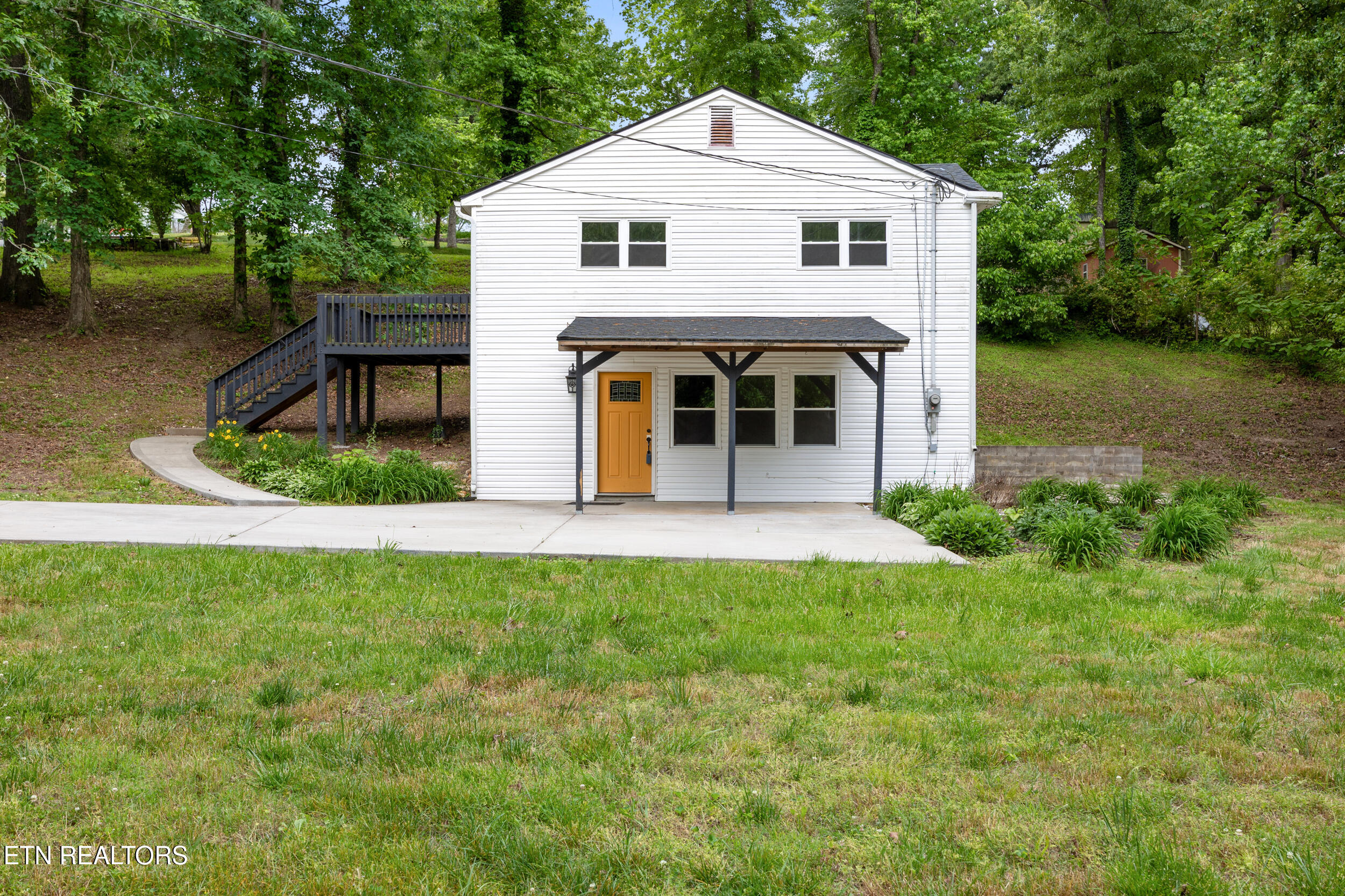 415 N Ridge Avenue Rockwood TN 37854