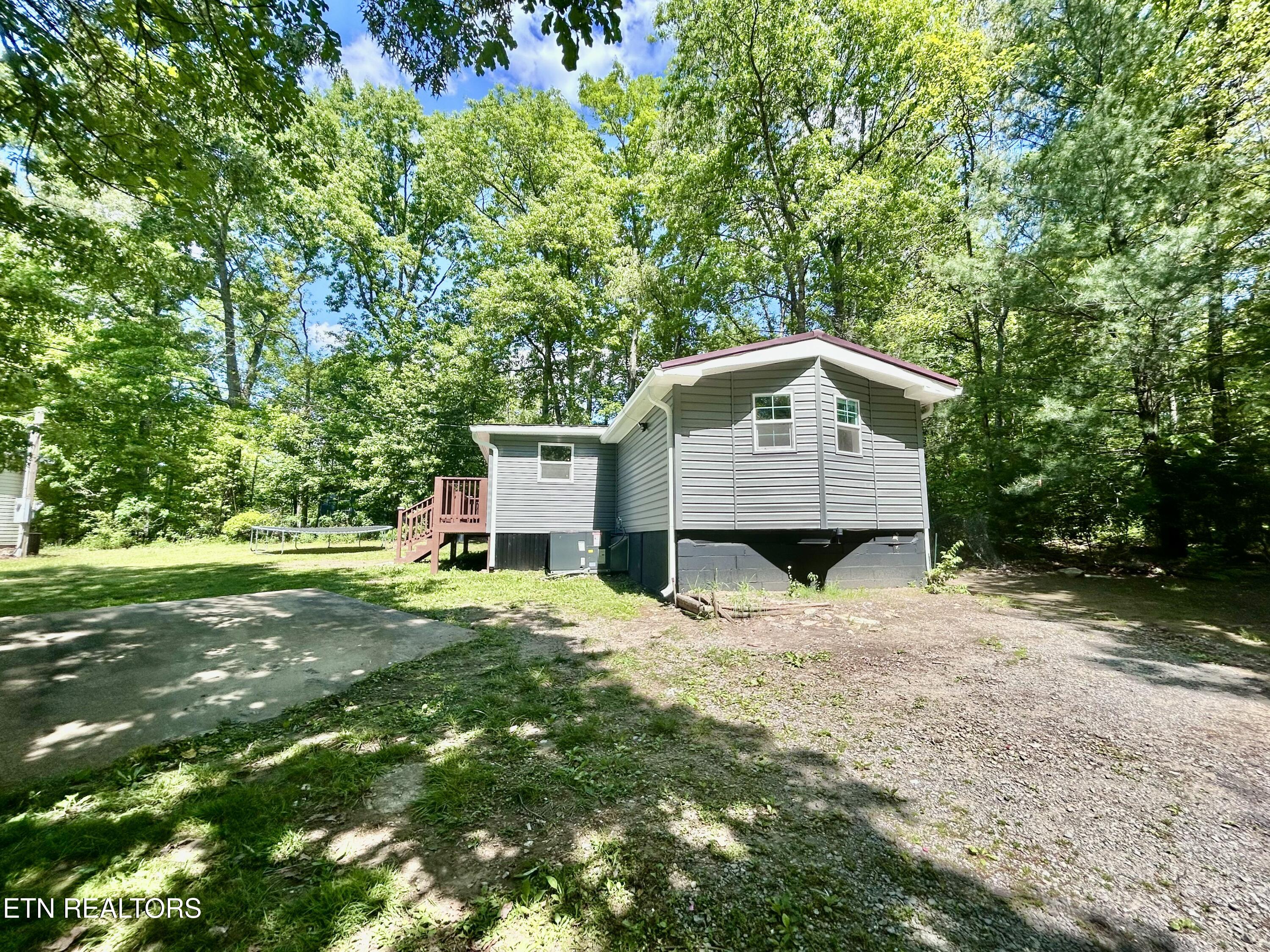 1020 Uno Lane Crossville TN 38572