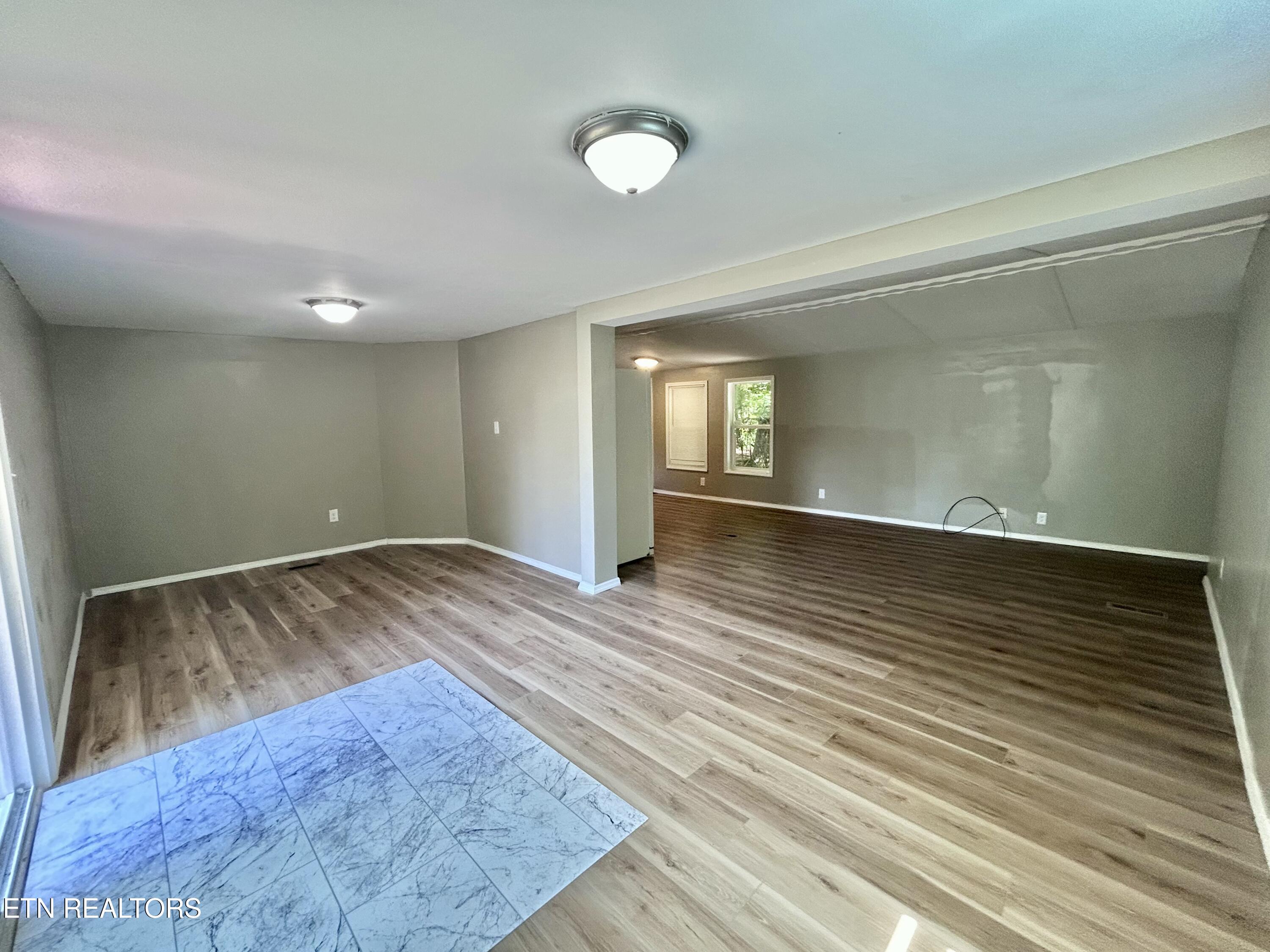 1020 Uno Lane Crossville TN 38572