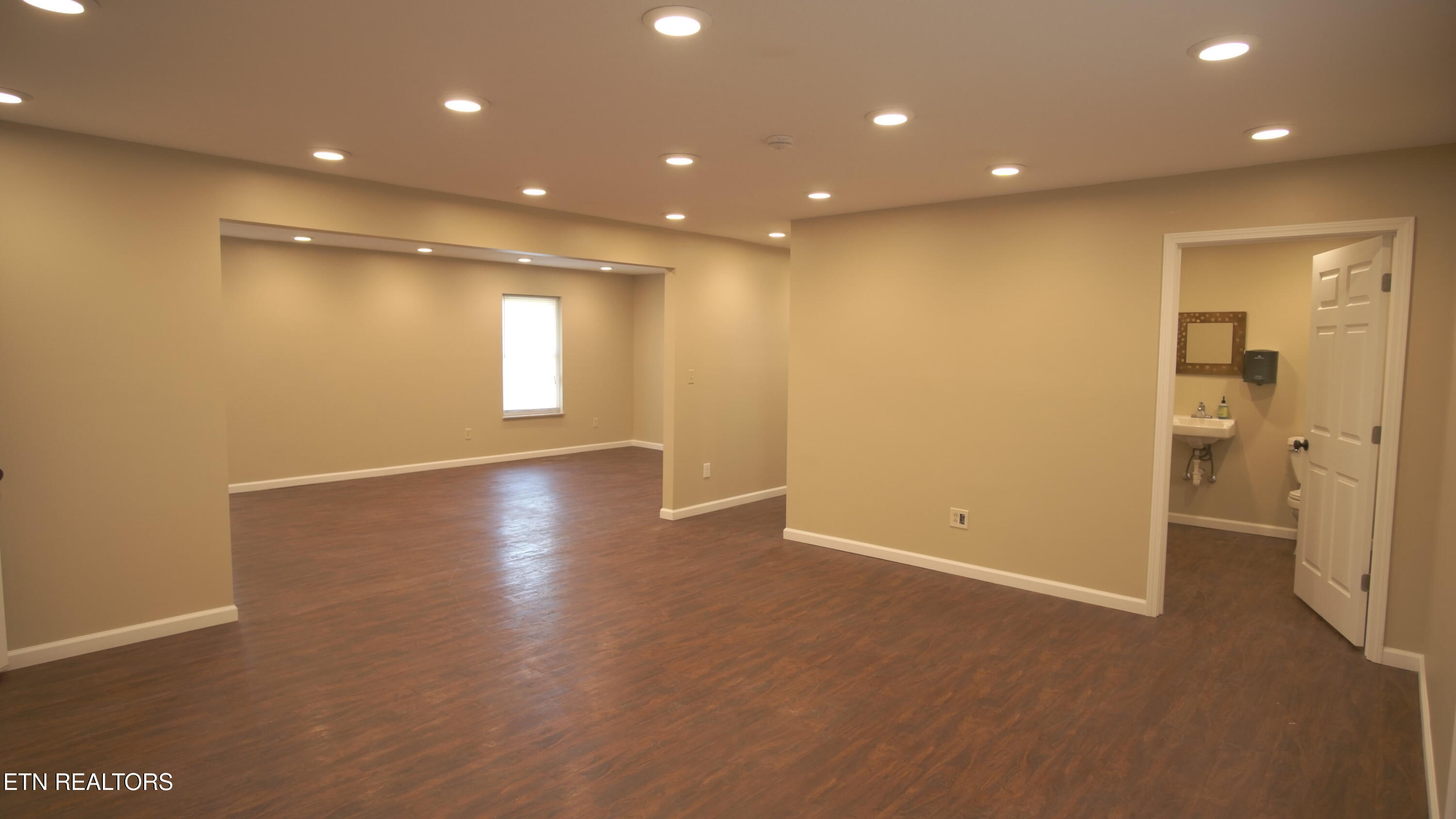 110 N Springview Road Maryville TN 37801